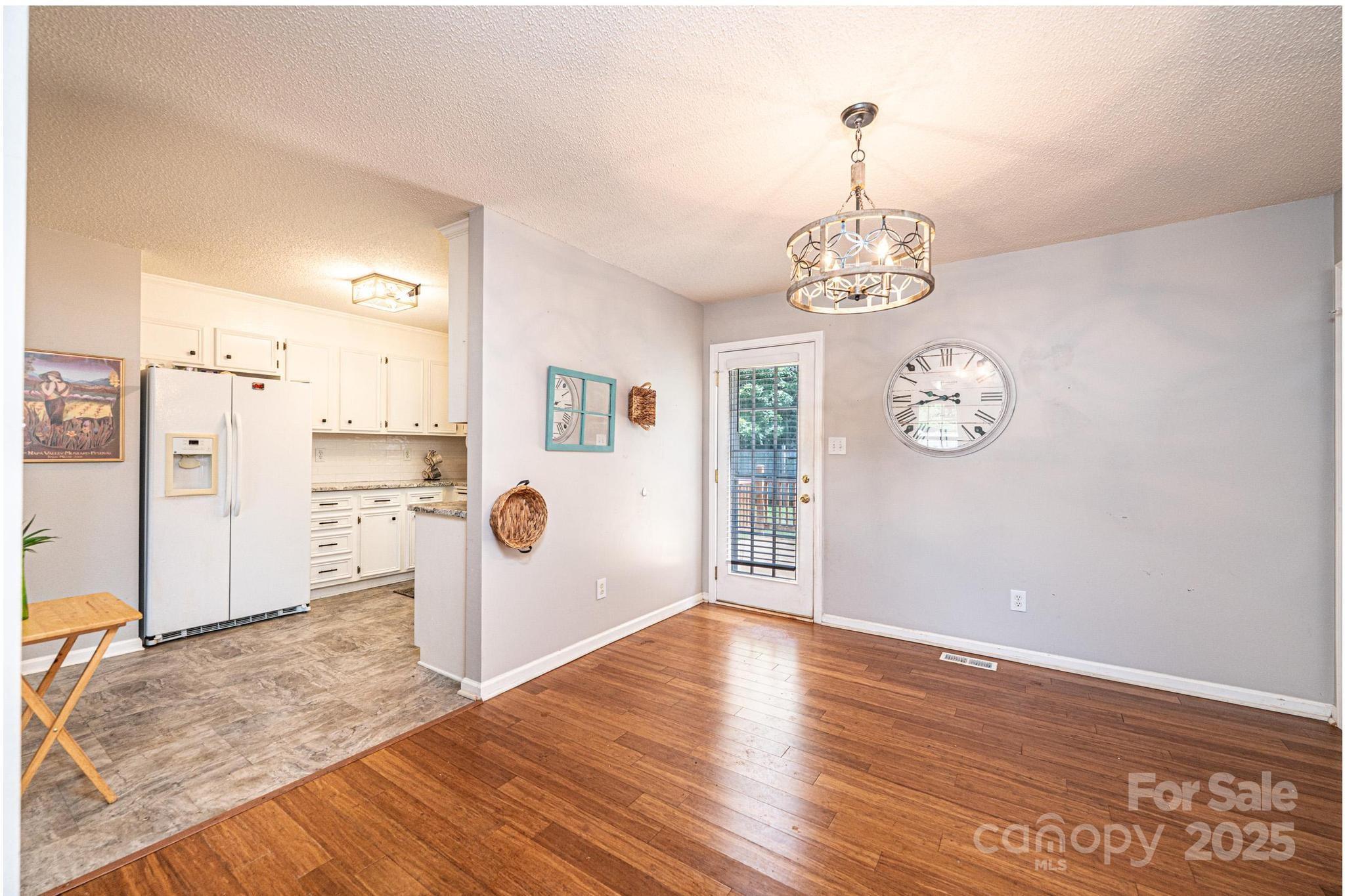 4128 River Run Circle