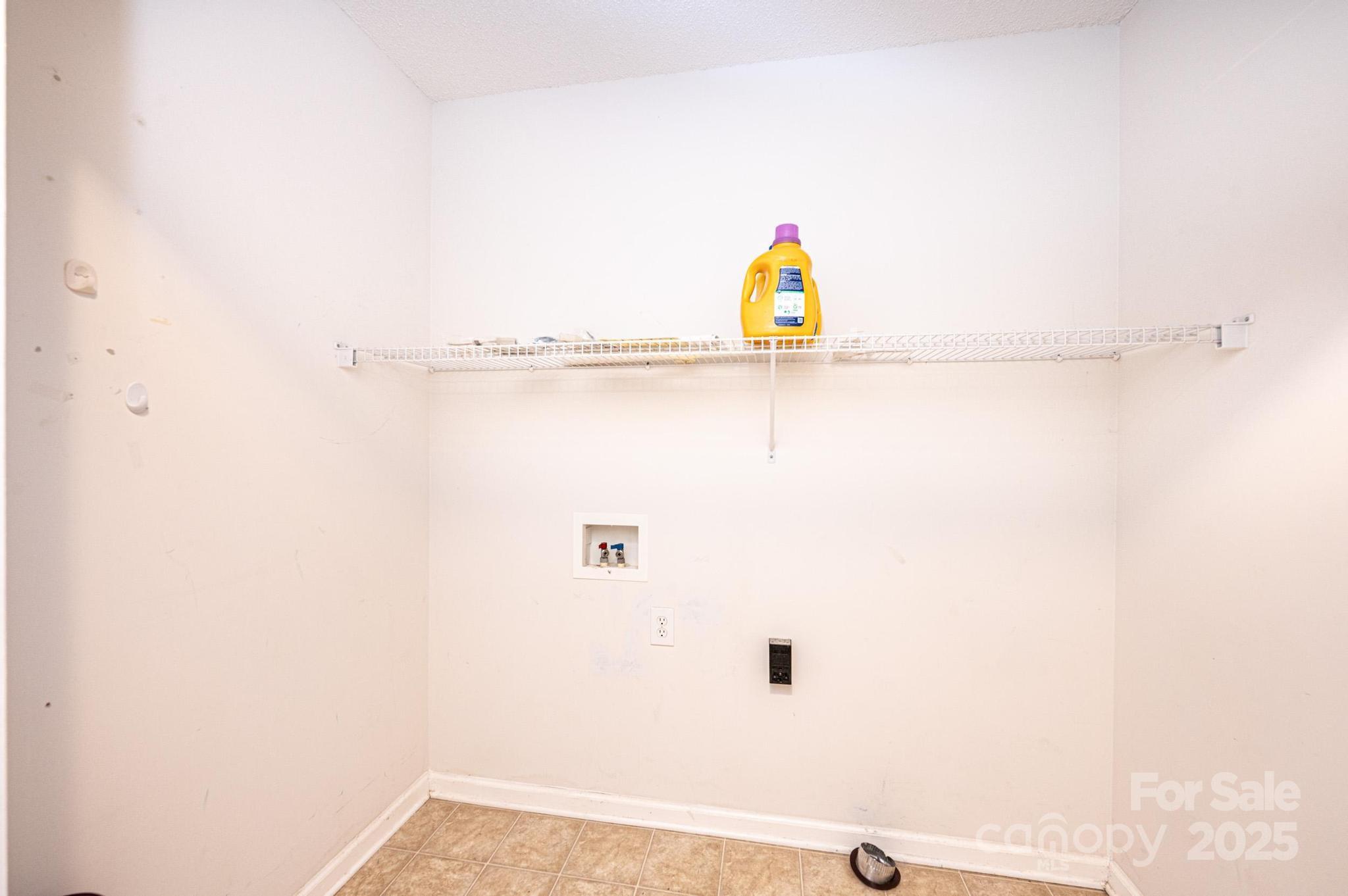 4128 River Run Circle