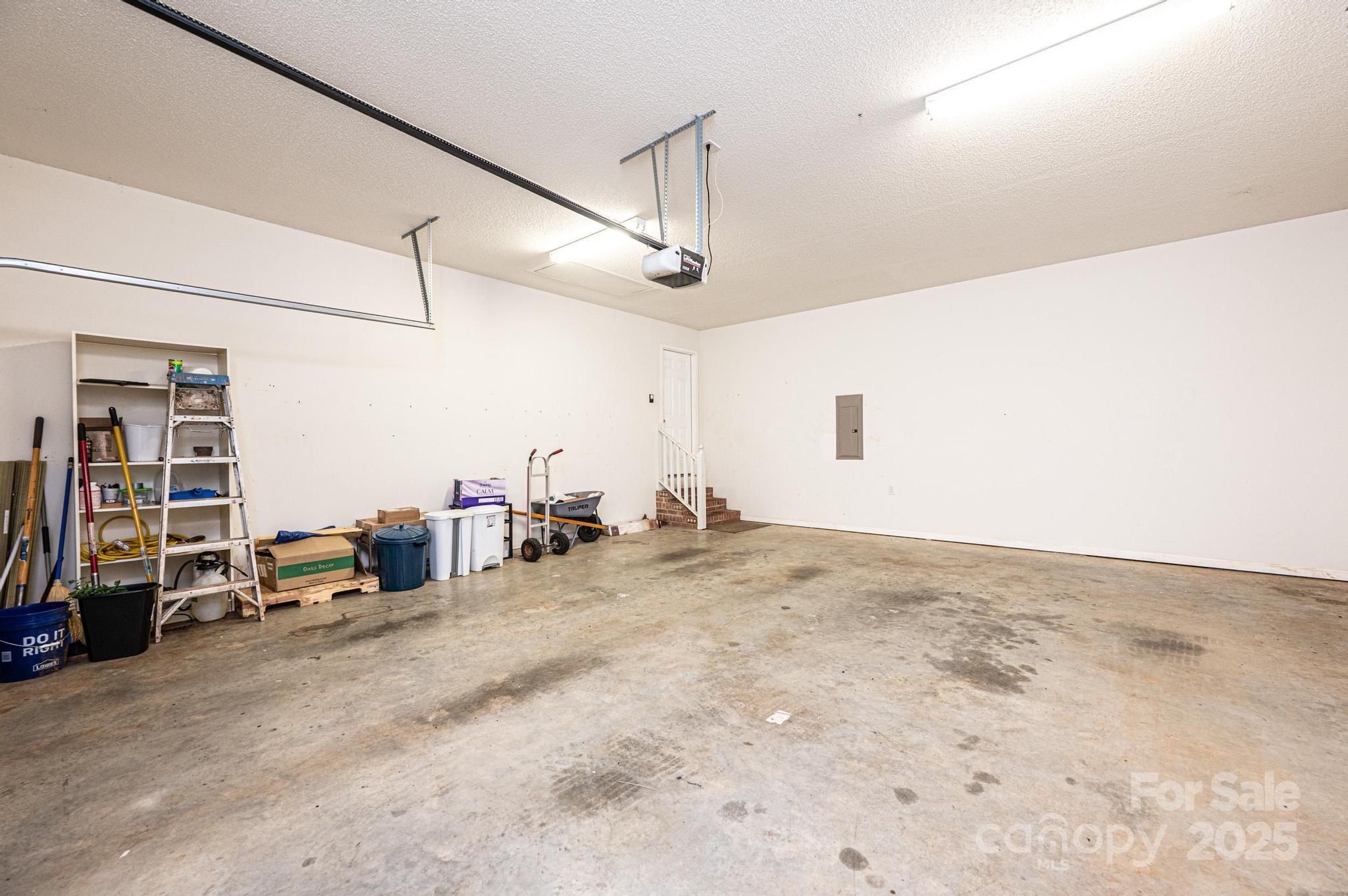 4128 River Run Circle