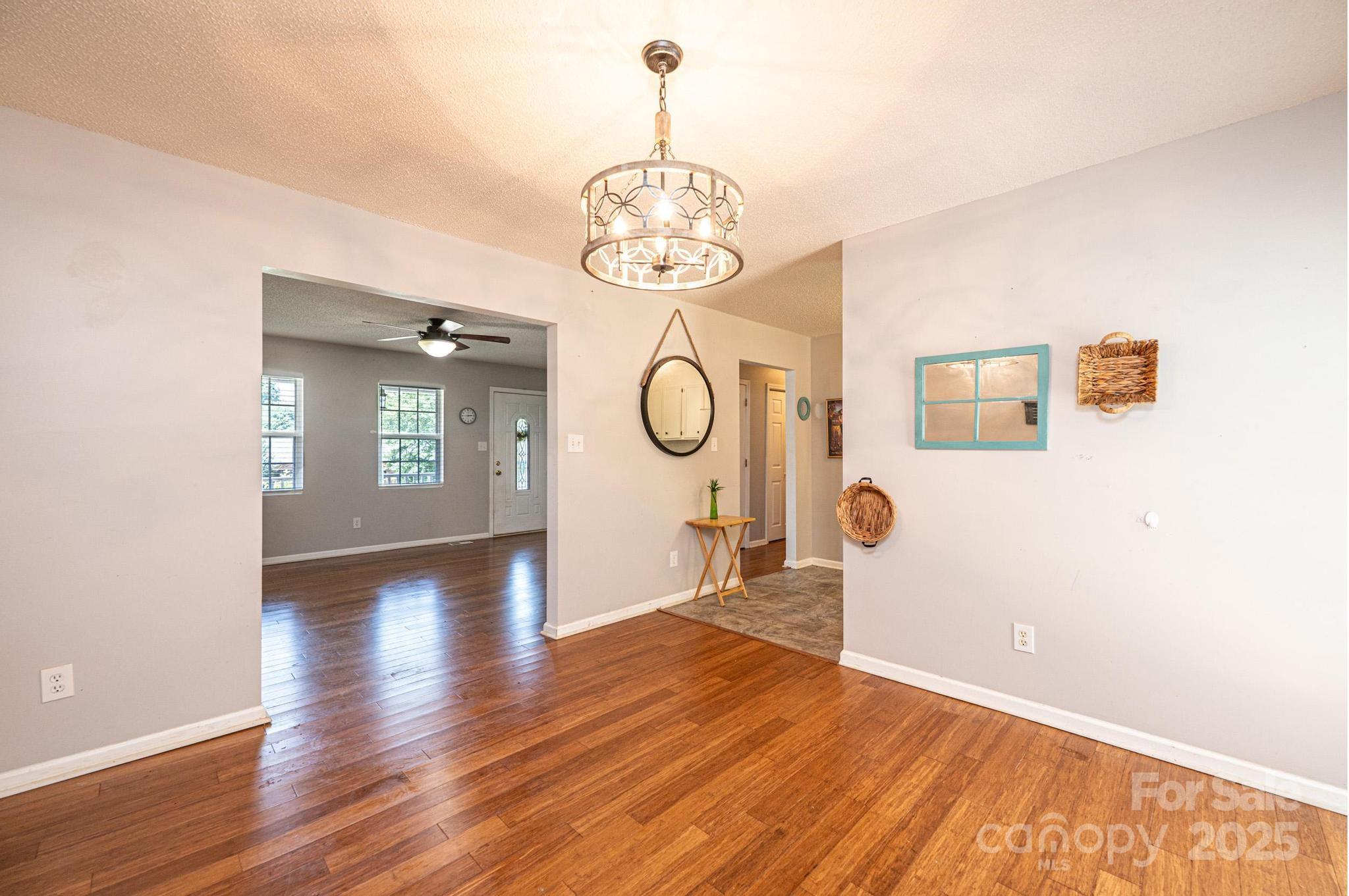 4128 River Run Circle