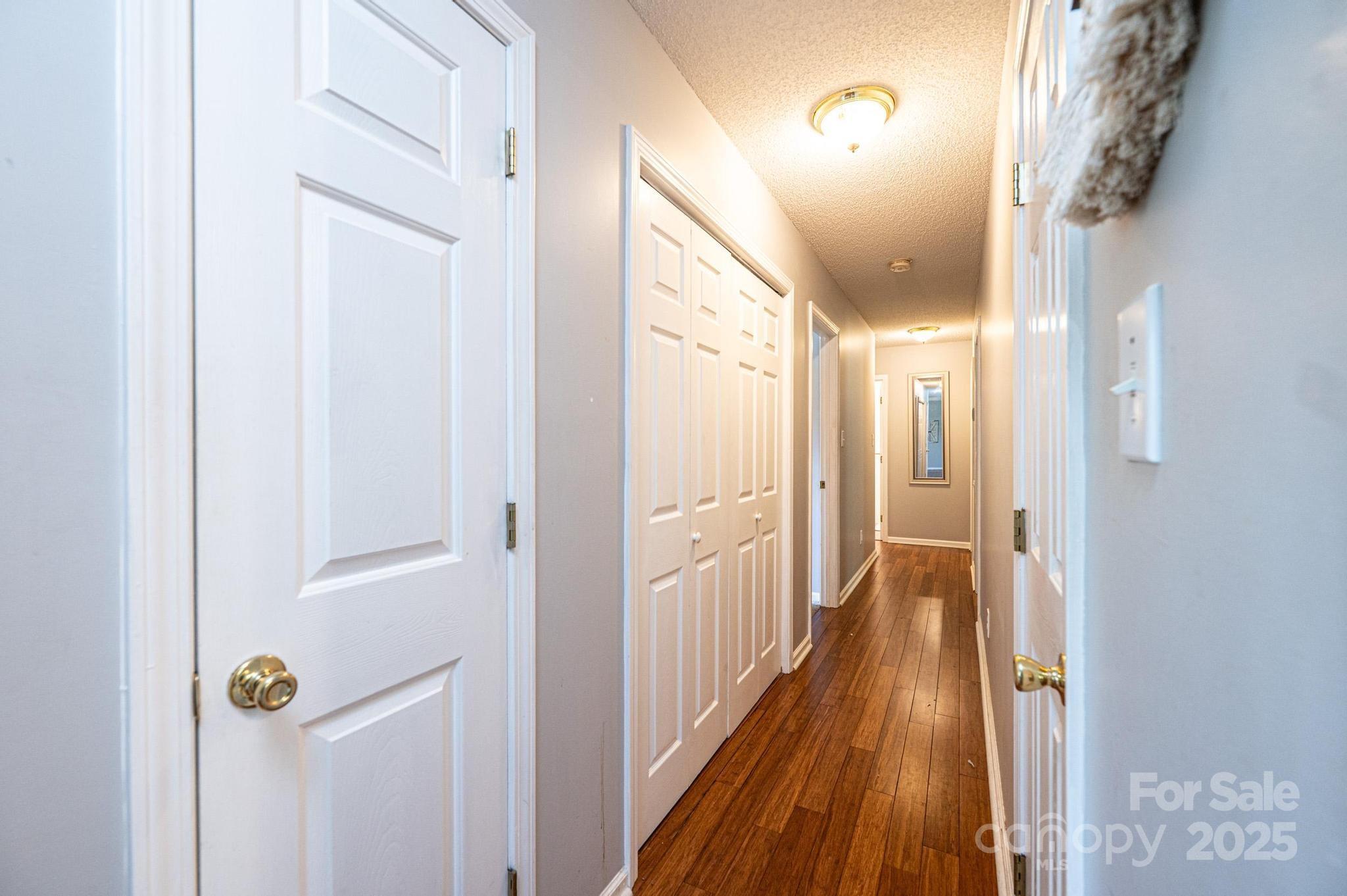 4128 River Run Circle