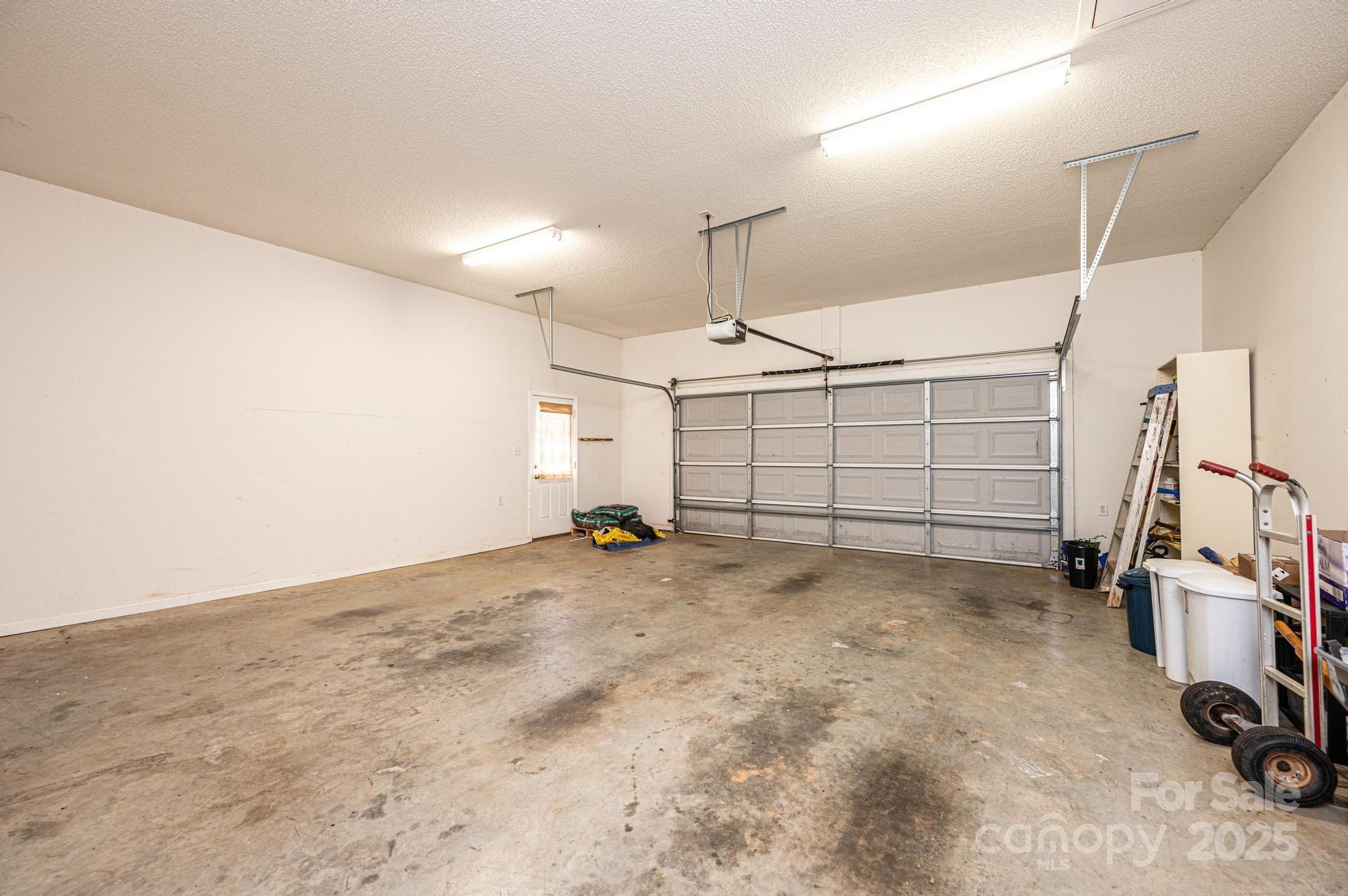 4128 River Run Circle