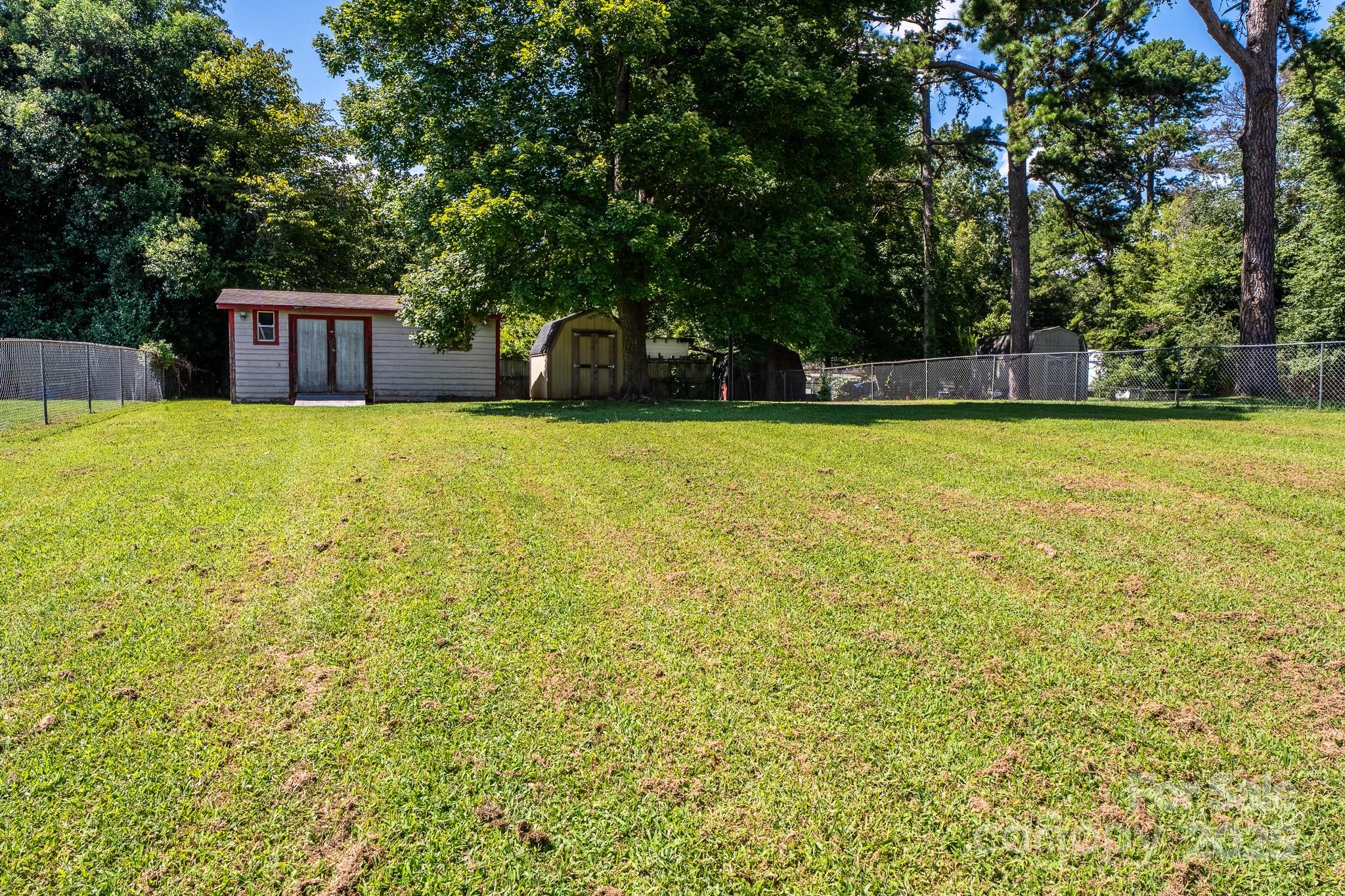 1725 Lakedell Drive