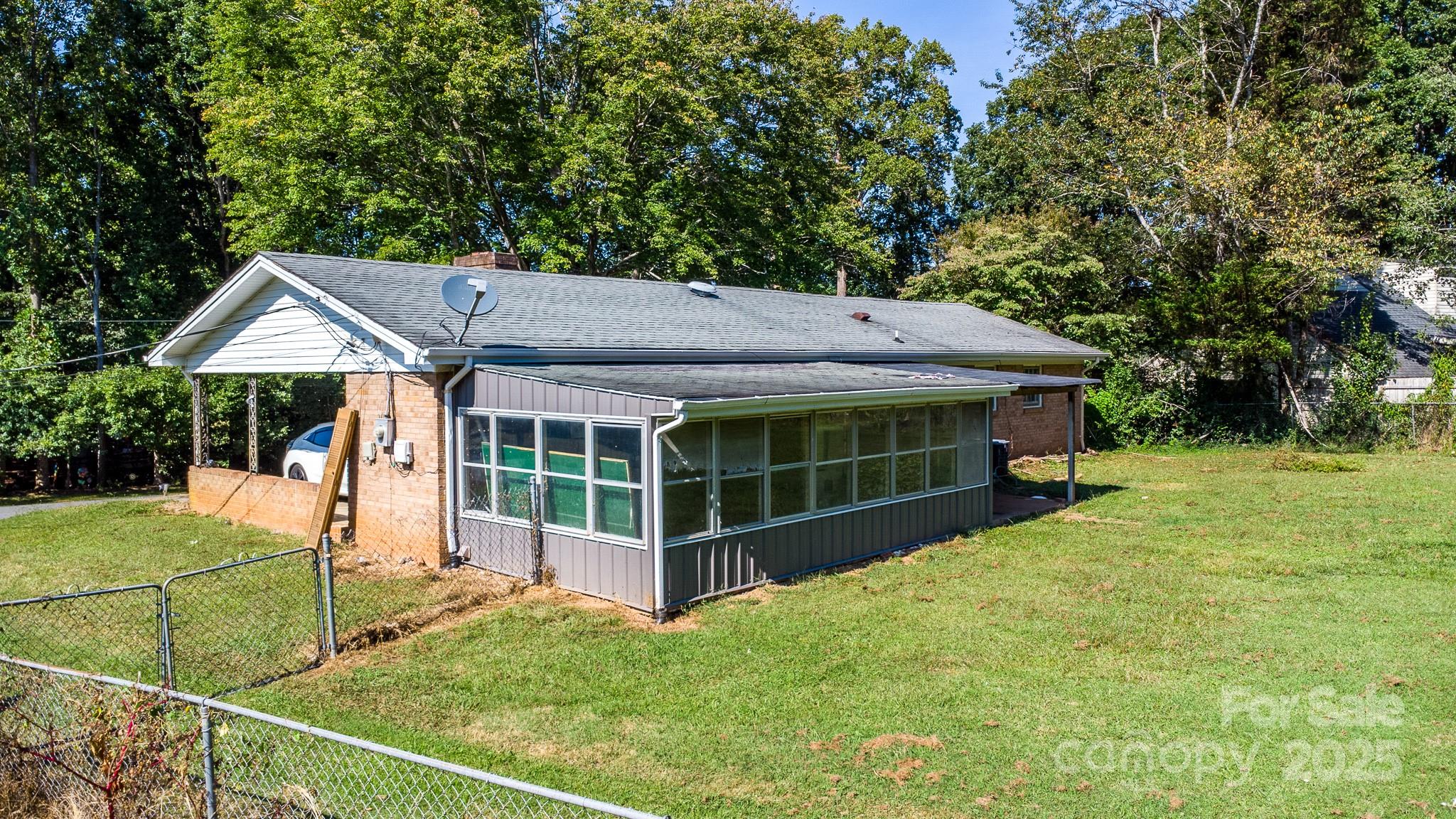 194 Hillsboro Road