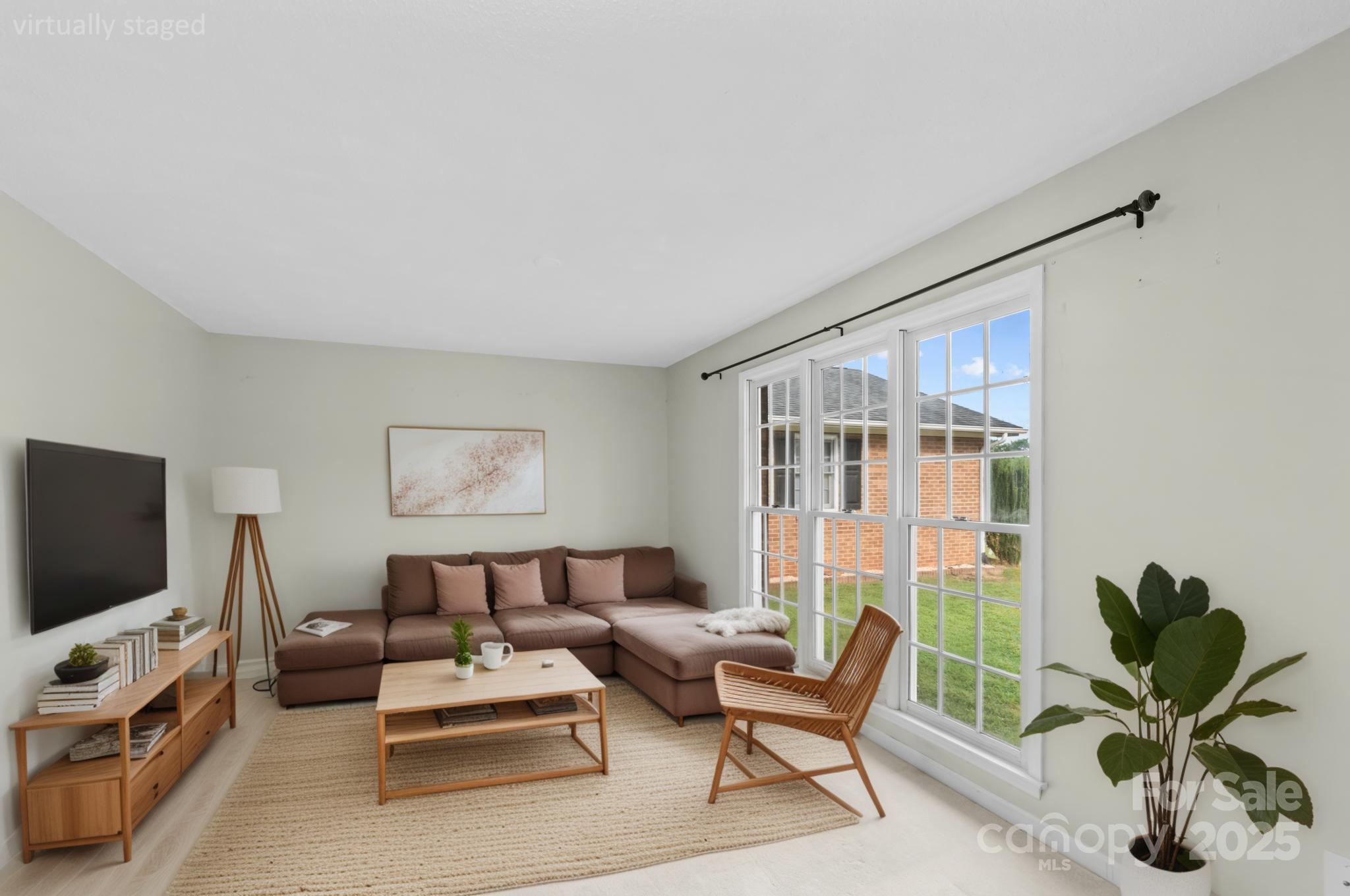 1173 Hidden Lake Drive