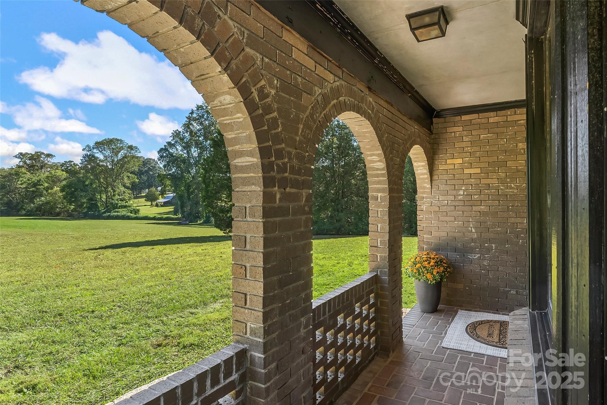 2107 St James Church Road