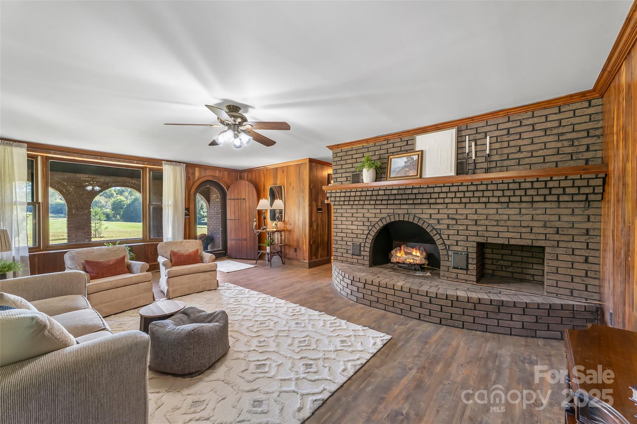 2107 St James Church Road