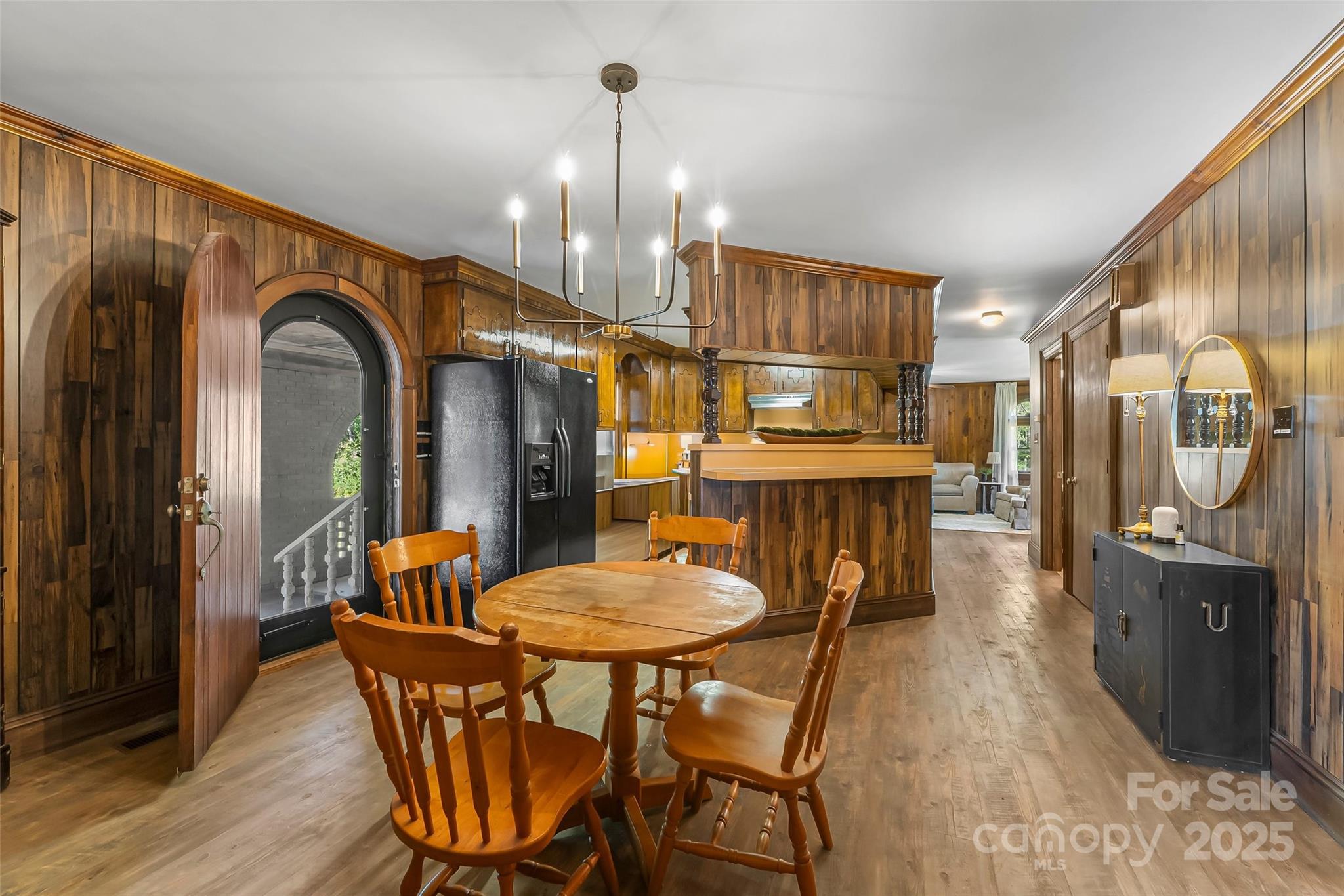 2107 St James Church Road