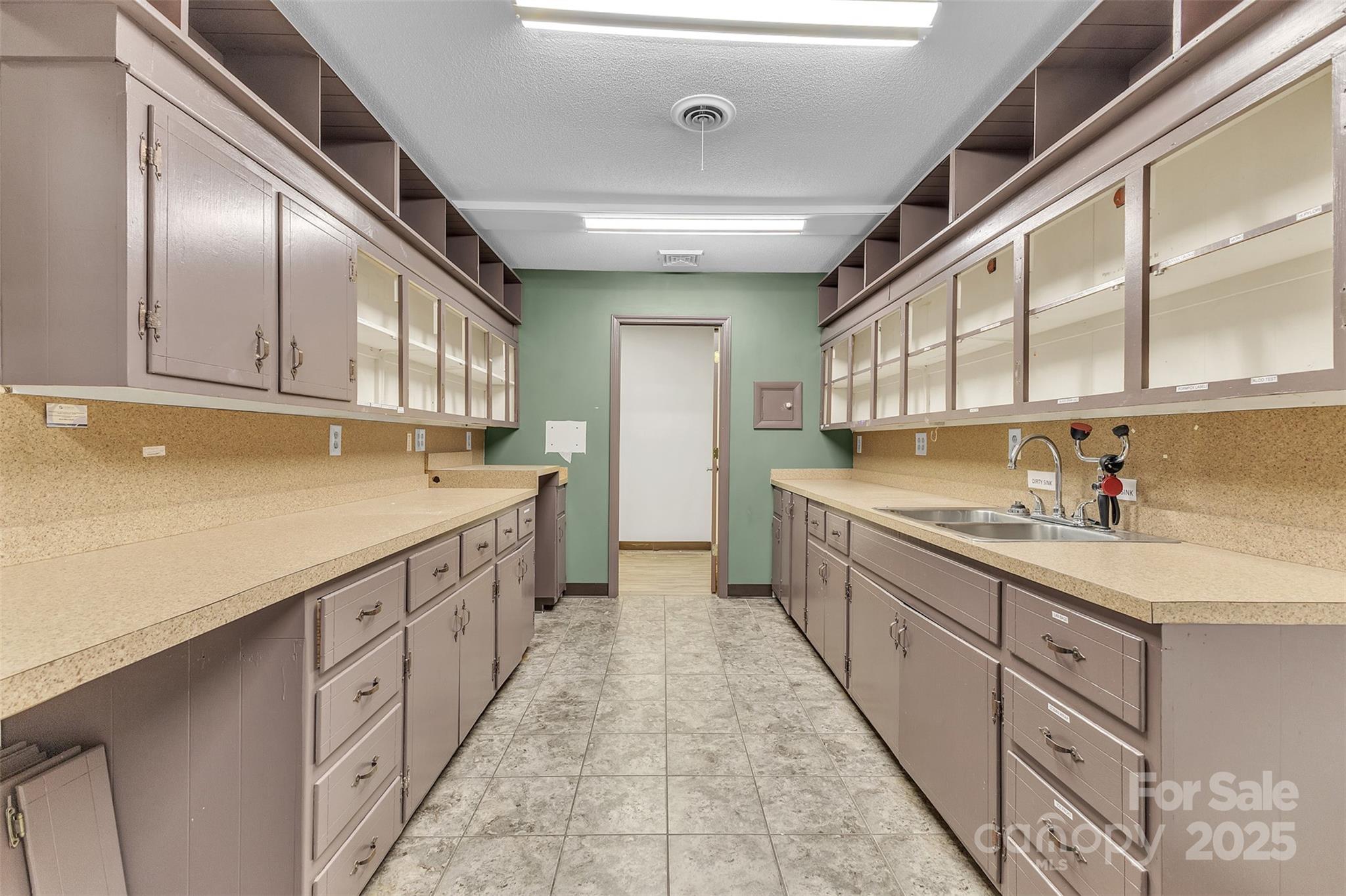 60 2nd Avenue SW