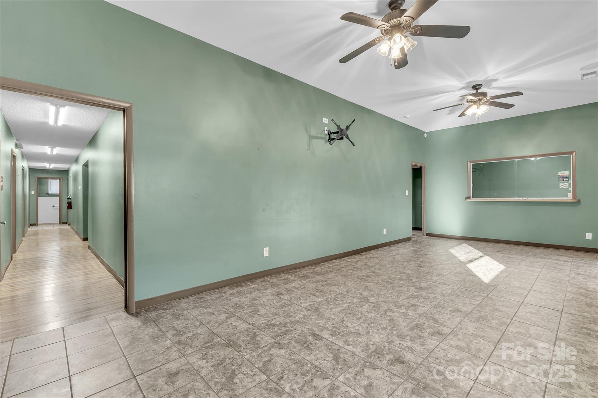 60 2nd Avenue SW