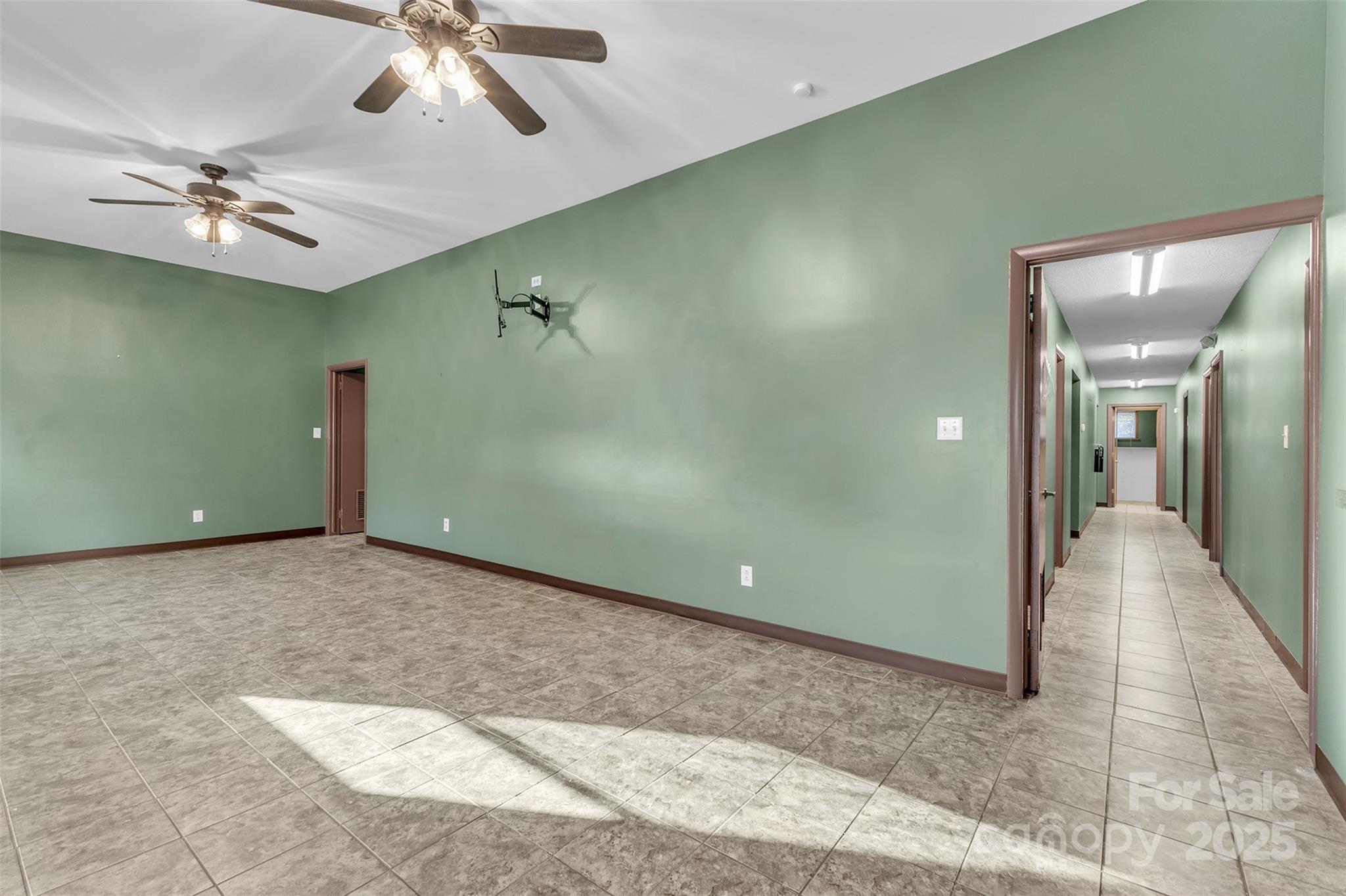 60 2nd Avenue SW