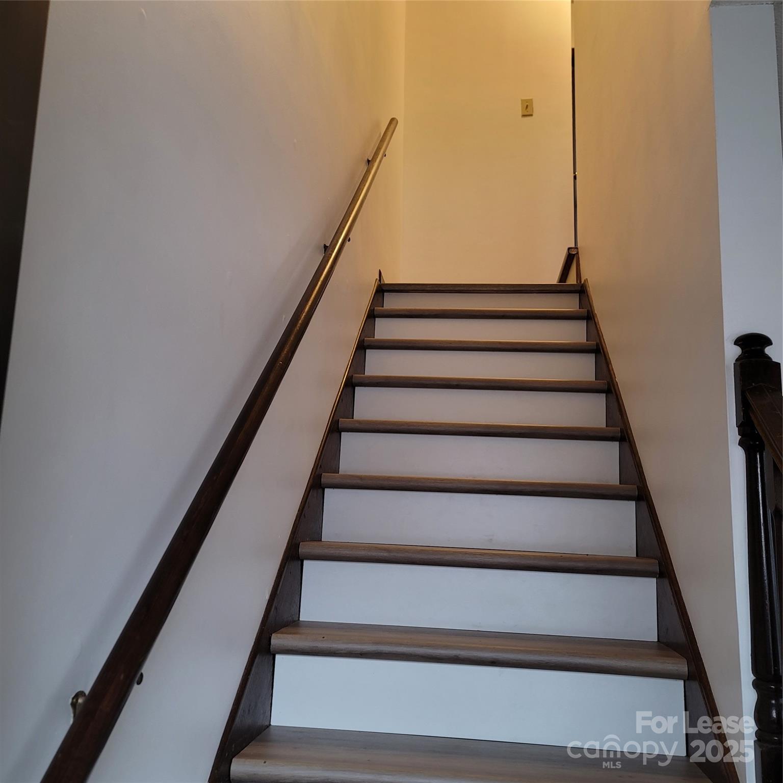 728 10th Street Boulevard NW