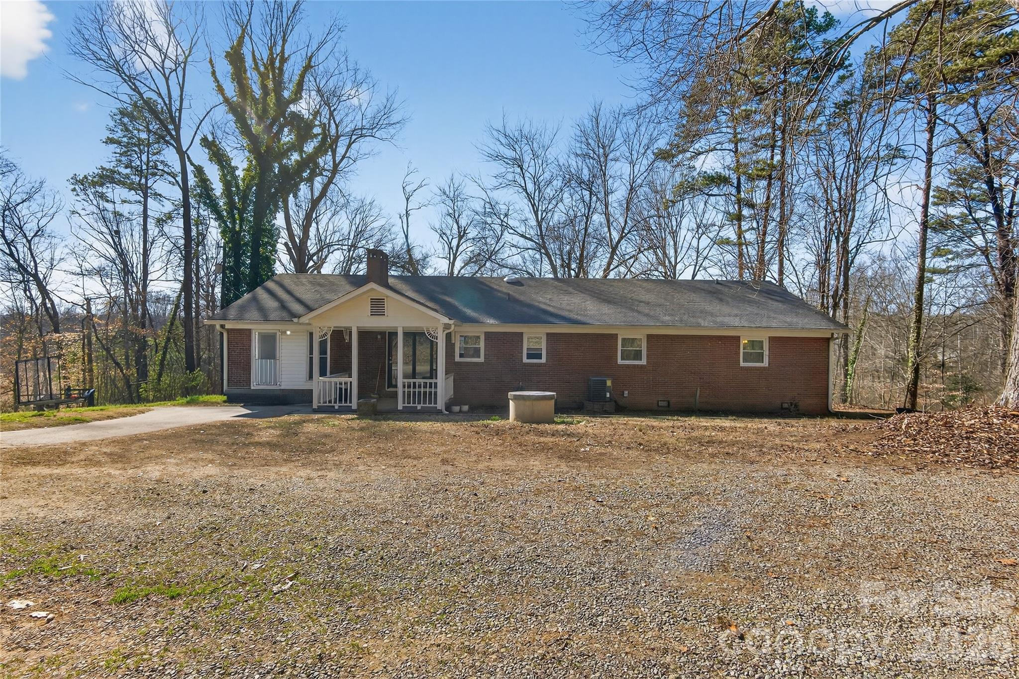 926 Mauney Road