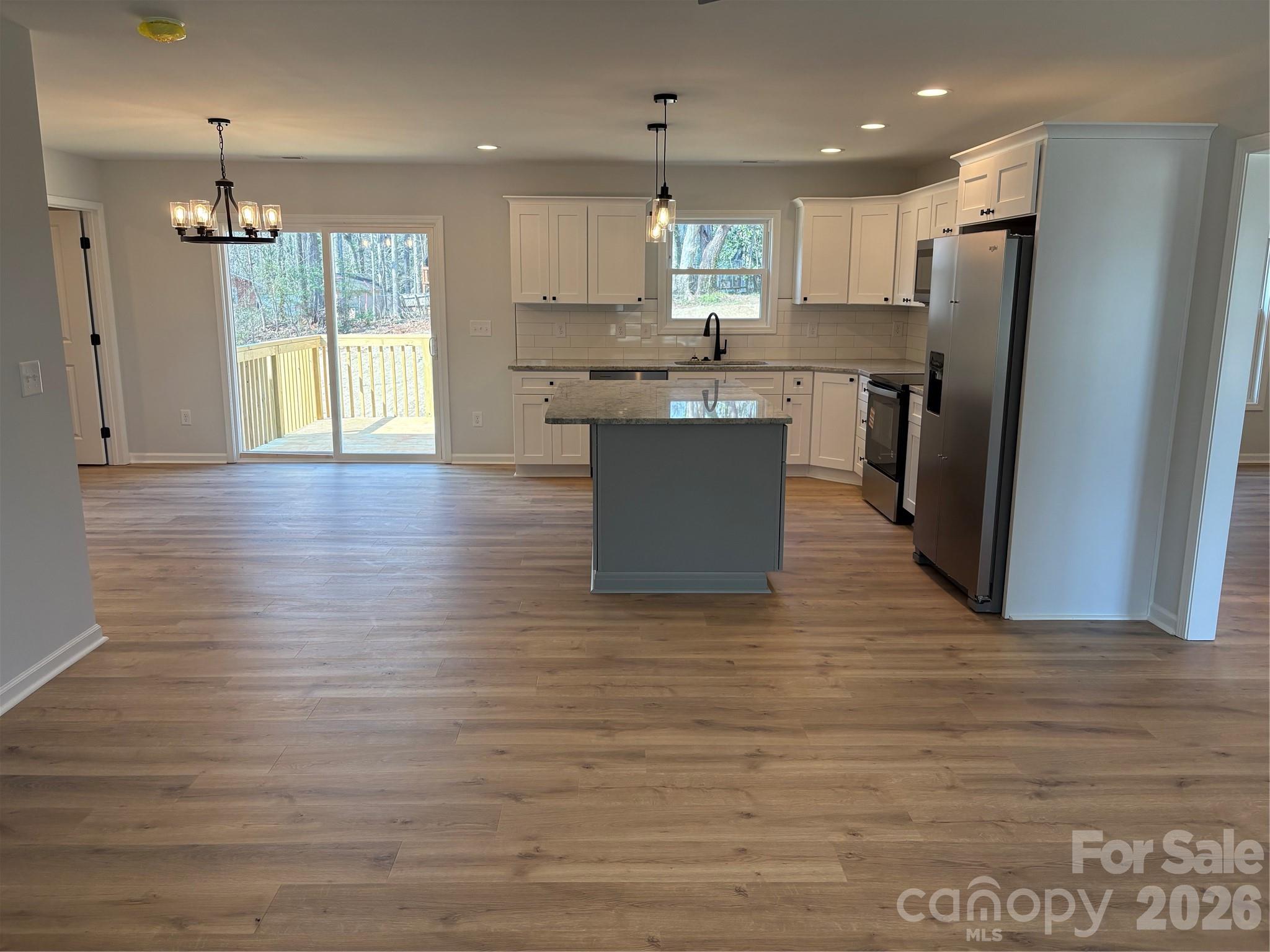 326 S Greenbriar Road