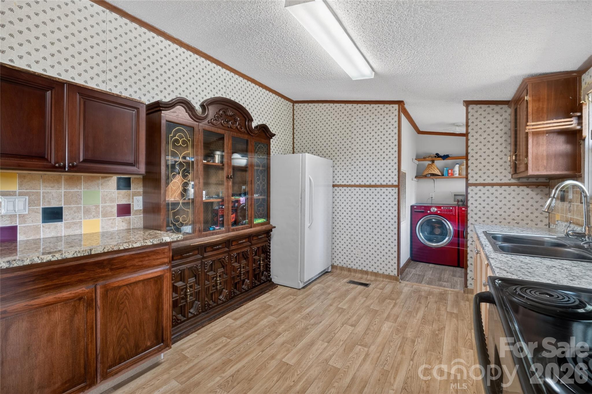 7855 Roger Hill Road
