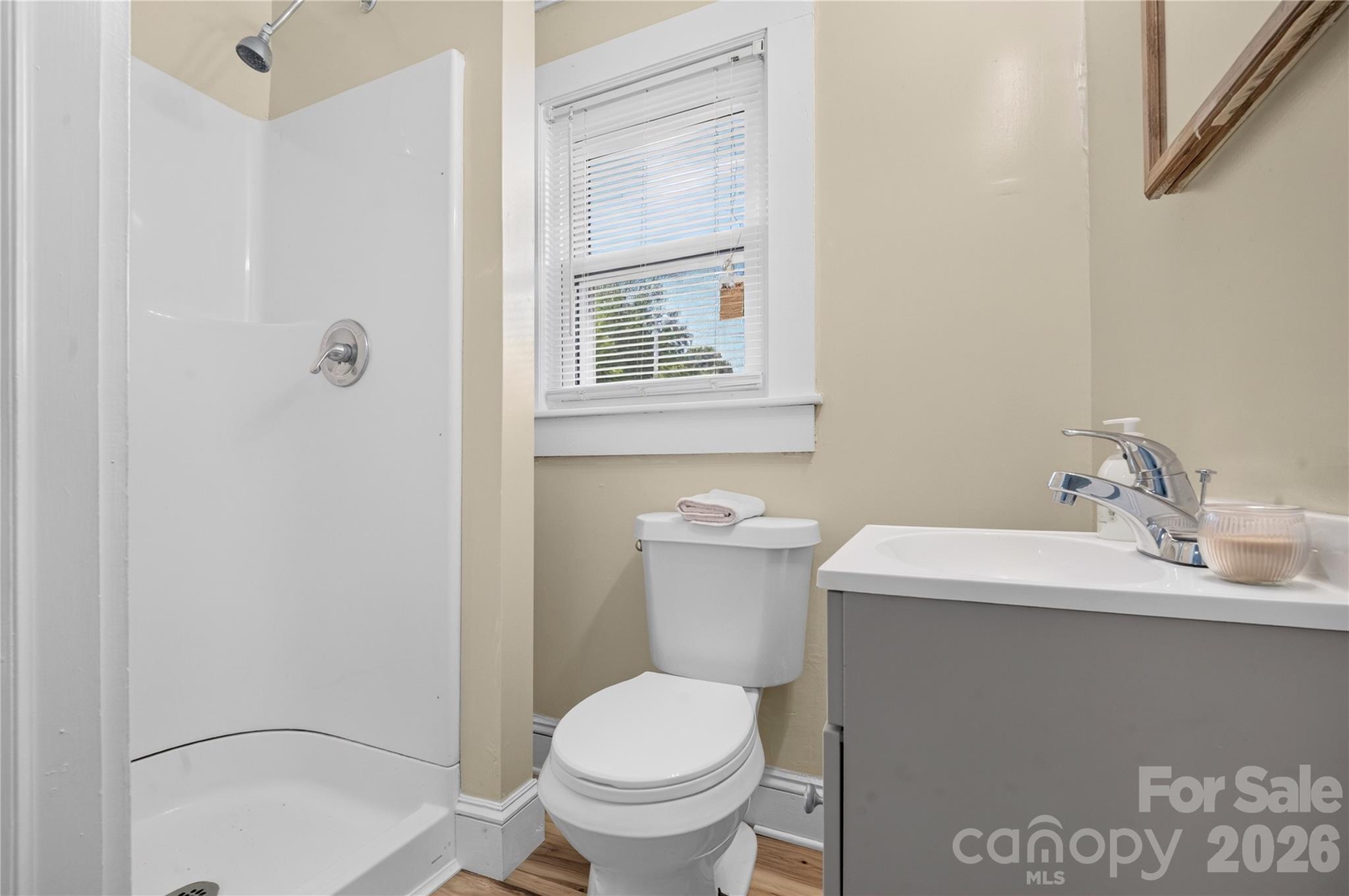 893 7th Street Drive SE