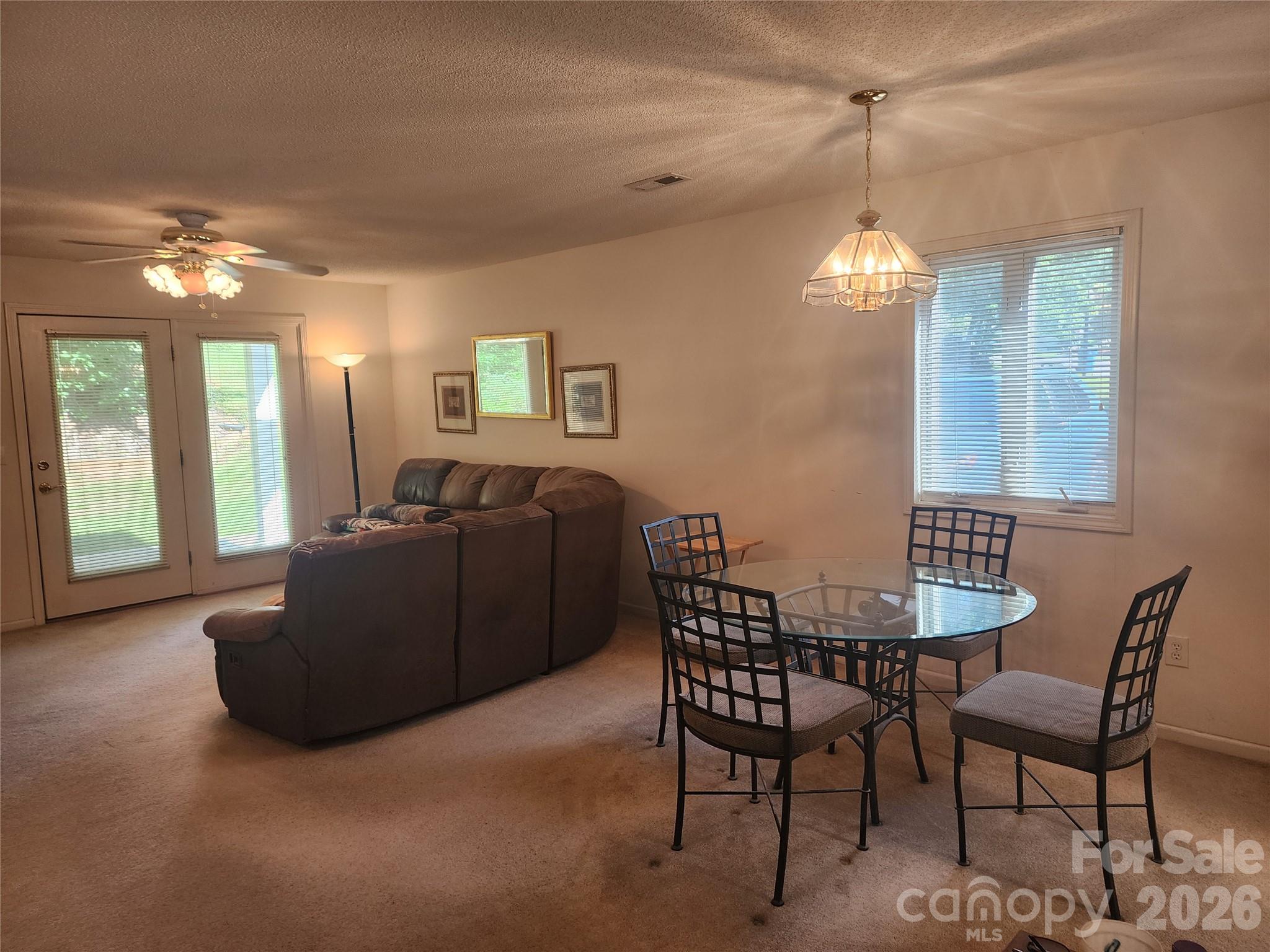 3236 White Oak Court