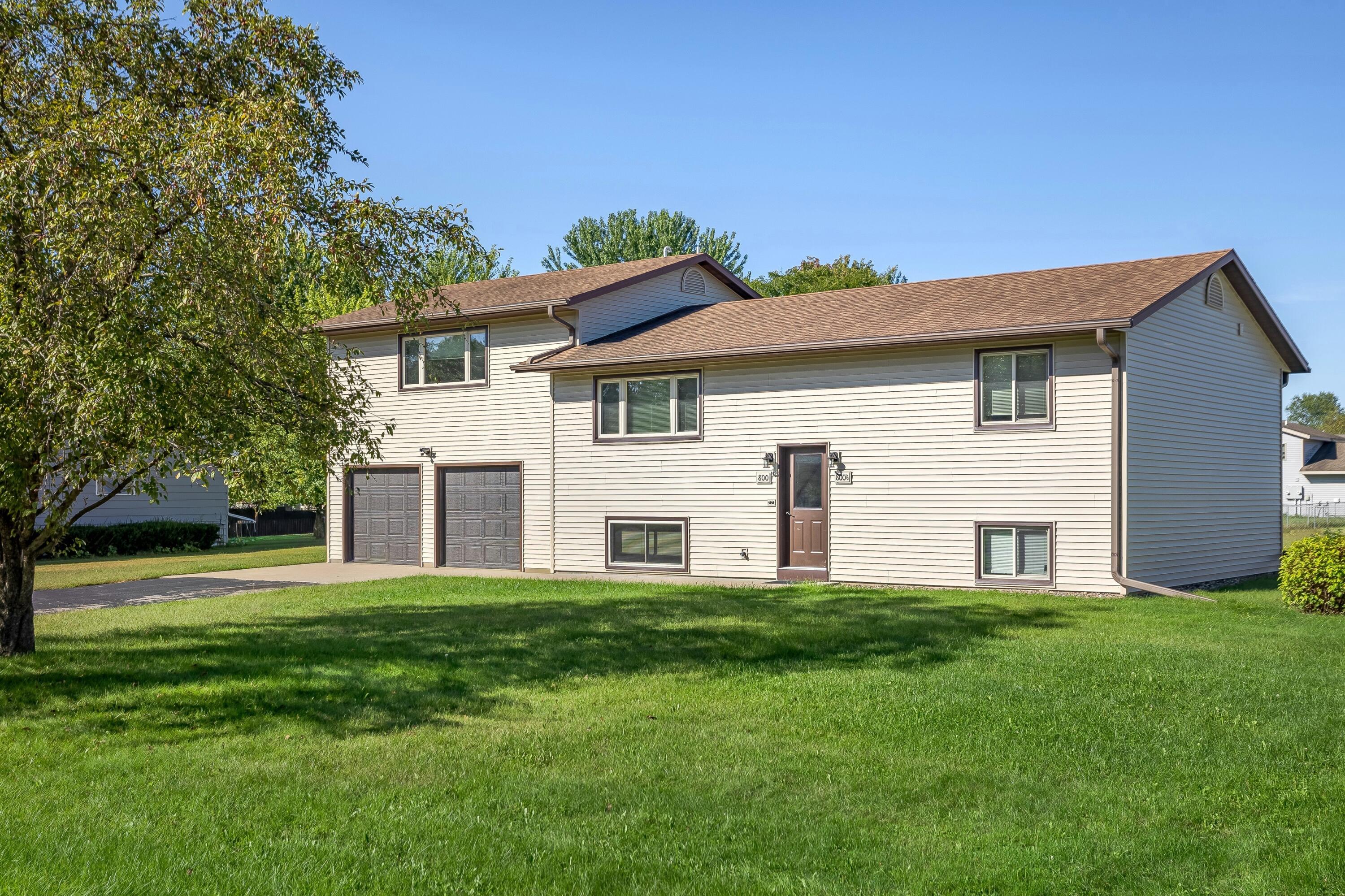 800 Randy Rd, 800 1/2