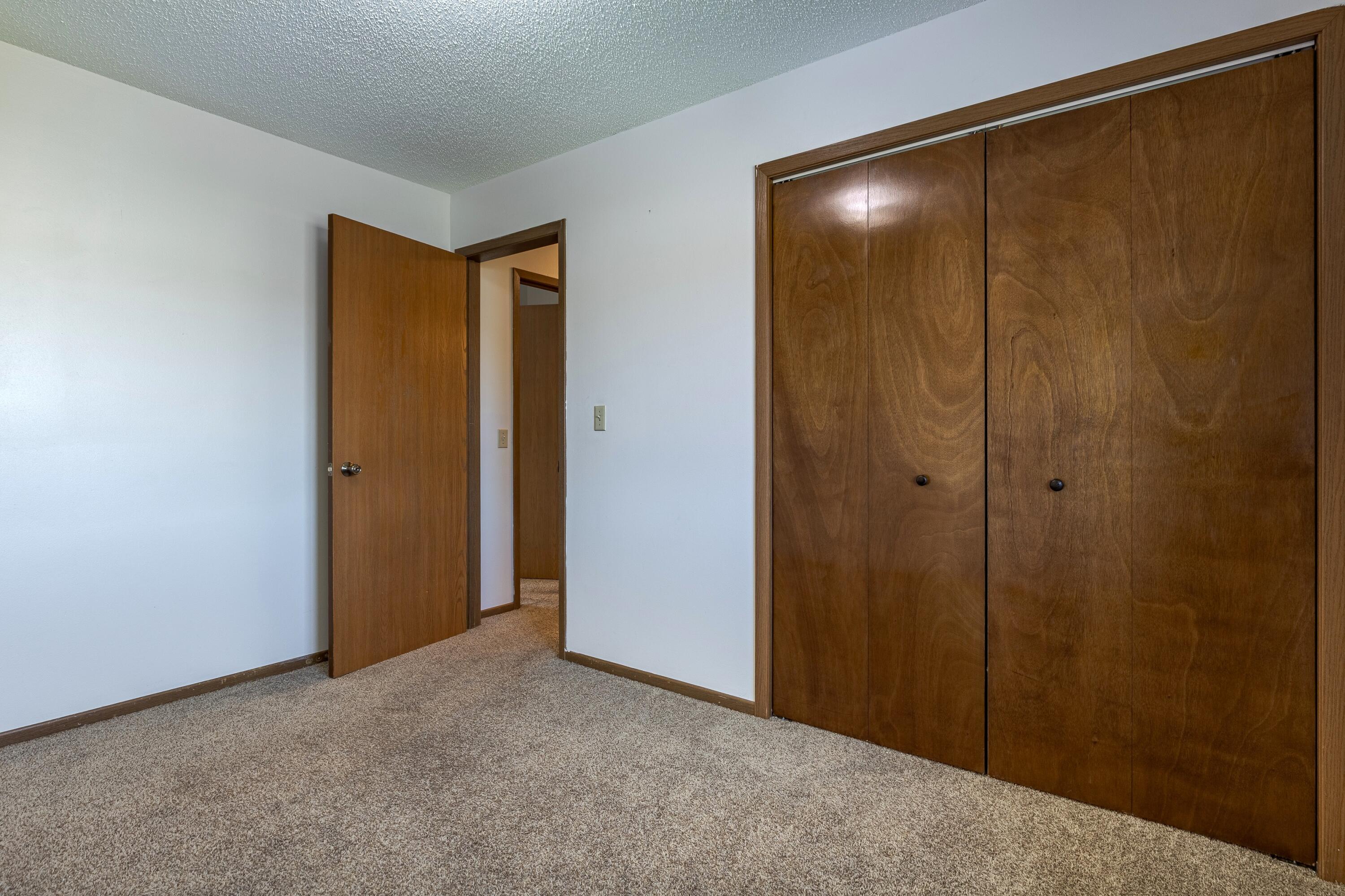 800 Randy Rd, 800 1/2