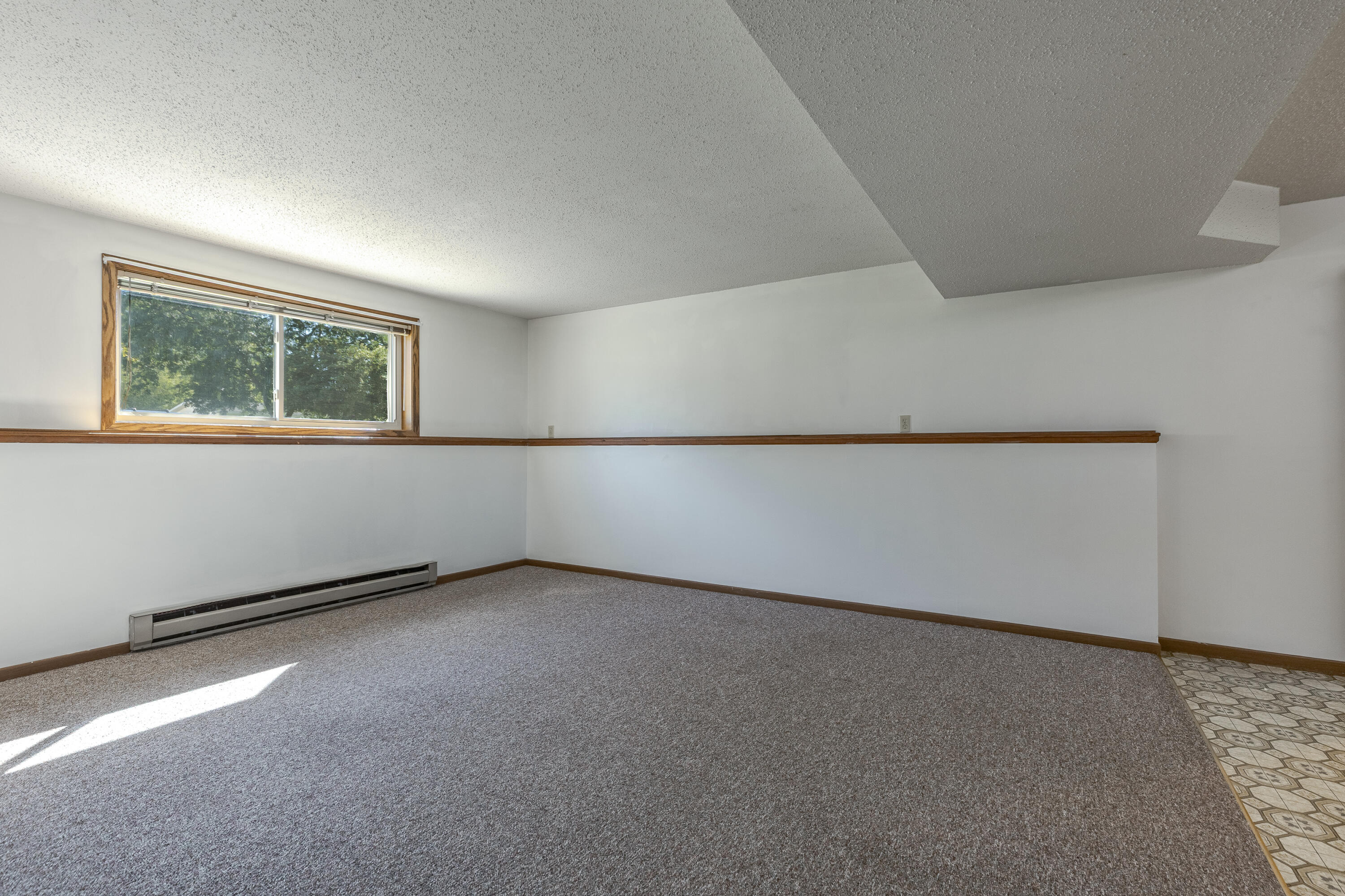 800 Randy Rd, 800 1/2