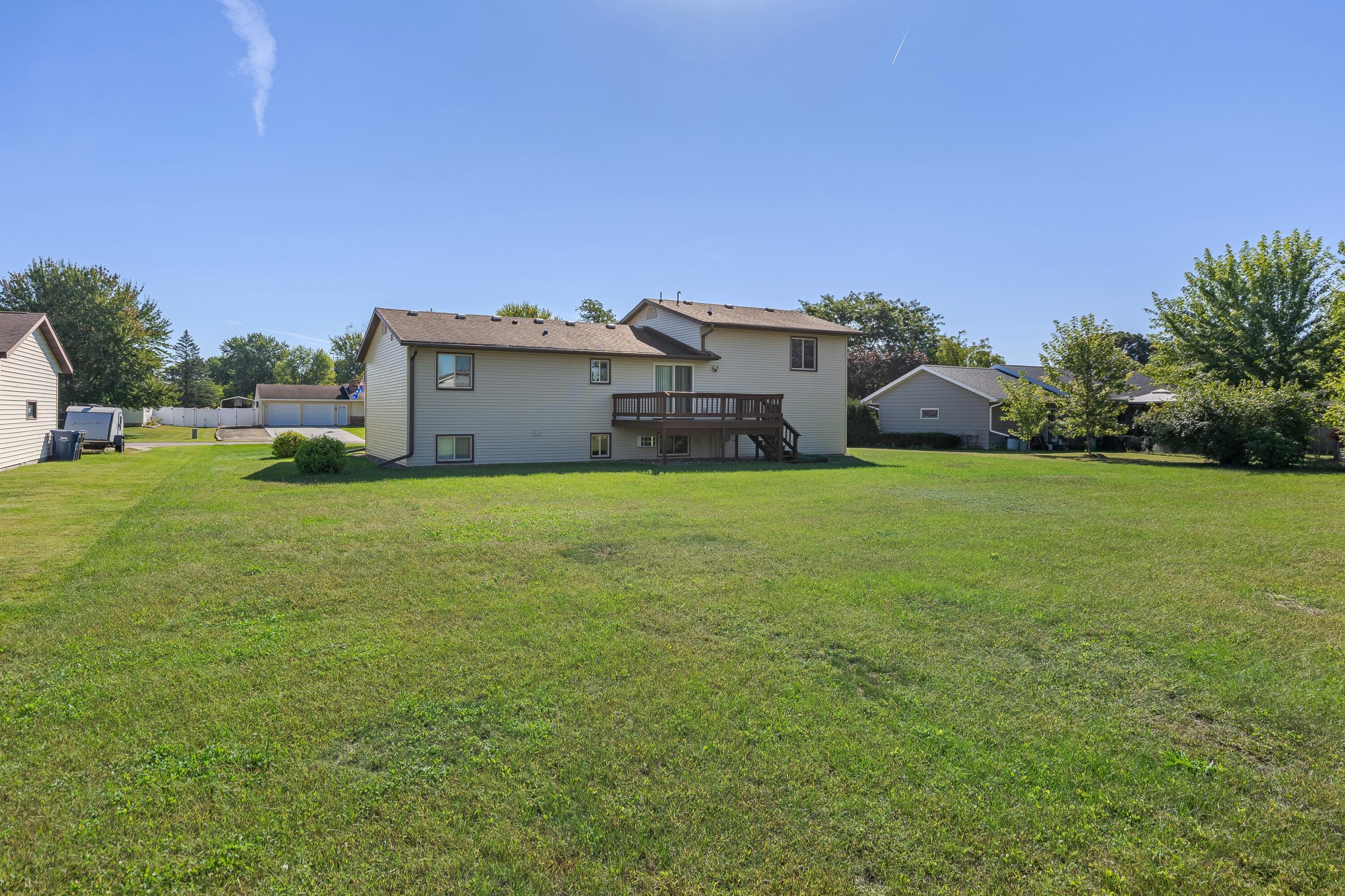 800 Randy Rd, 800 1/2