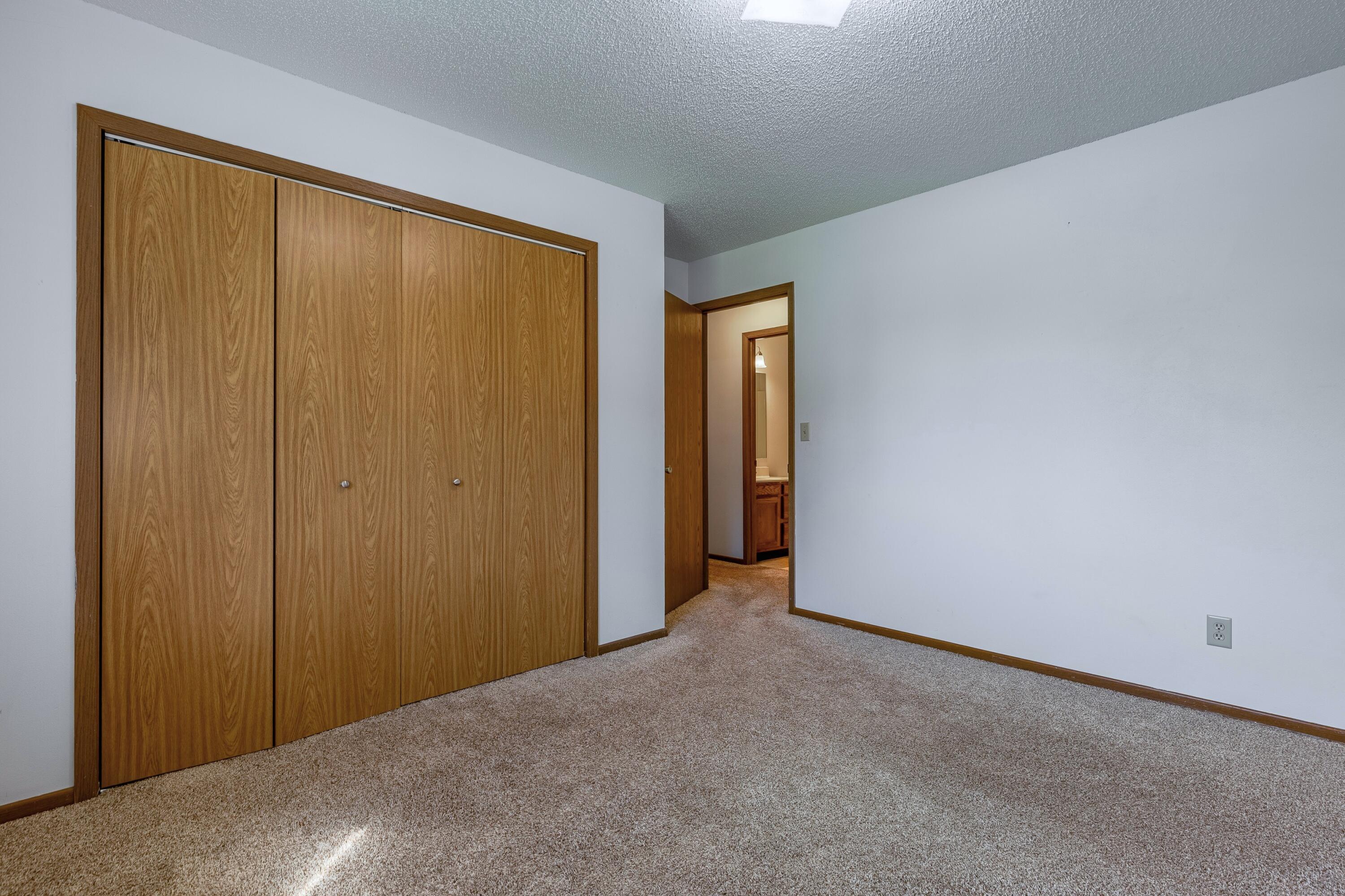 800 Randy Rd, 800 1/2