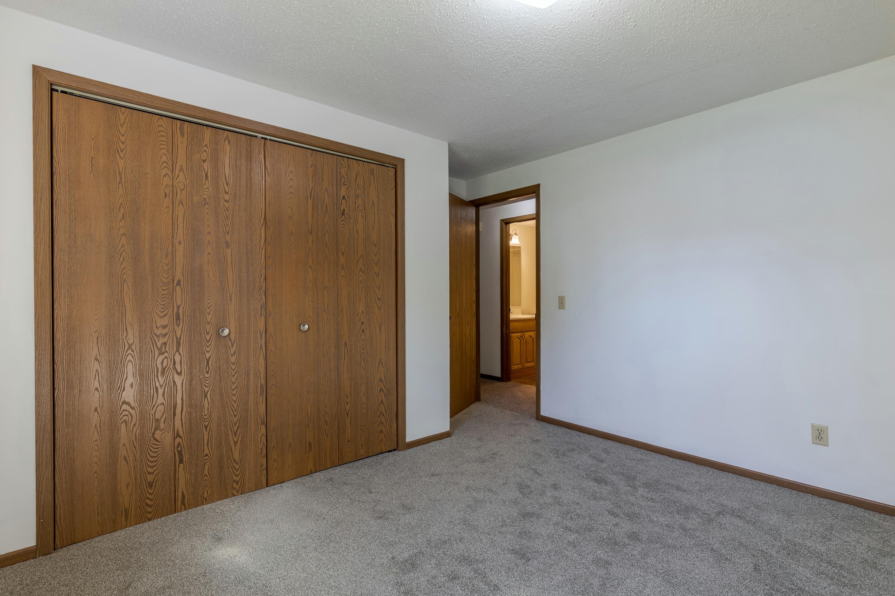 800 Randy Rd, 800 1/2