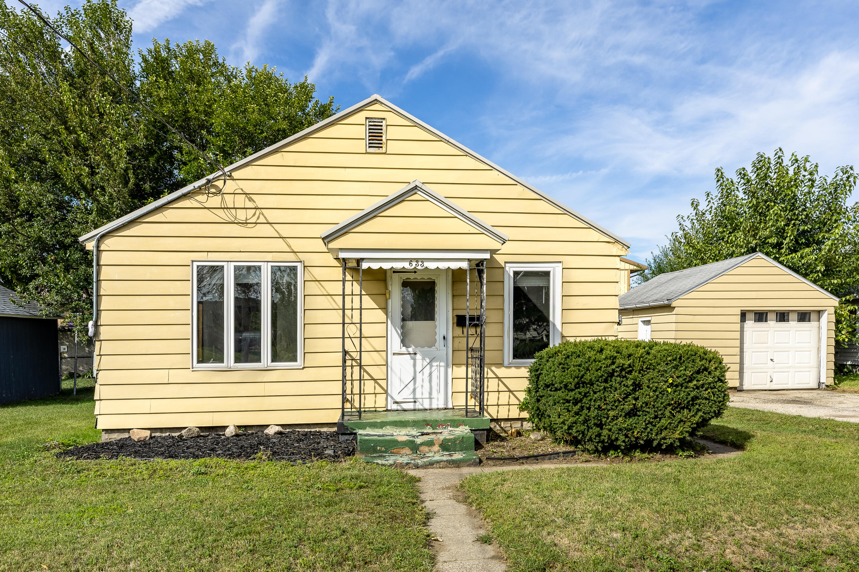 633 Livingston St