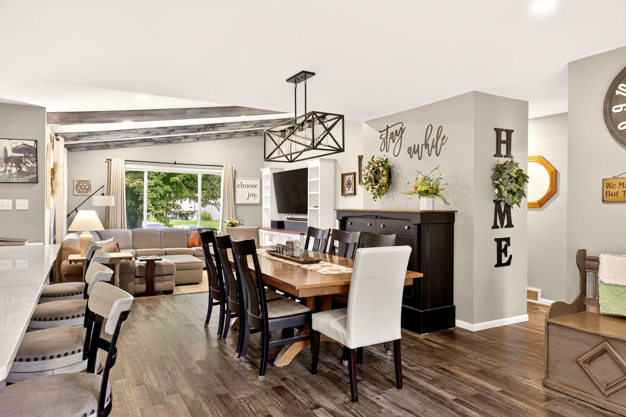 105 Fireside Pl