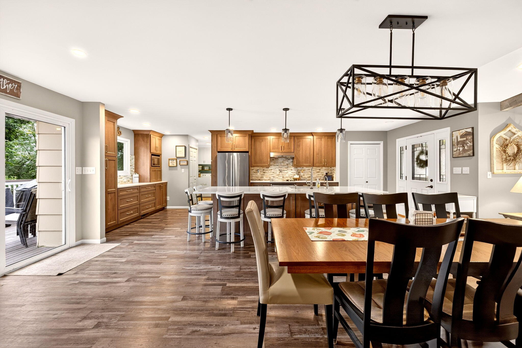 105 Fireside Pl