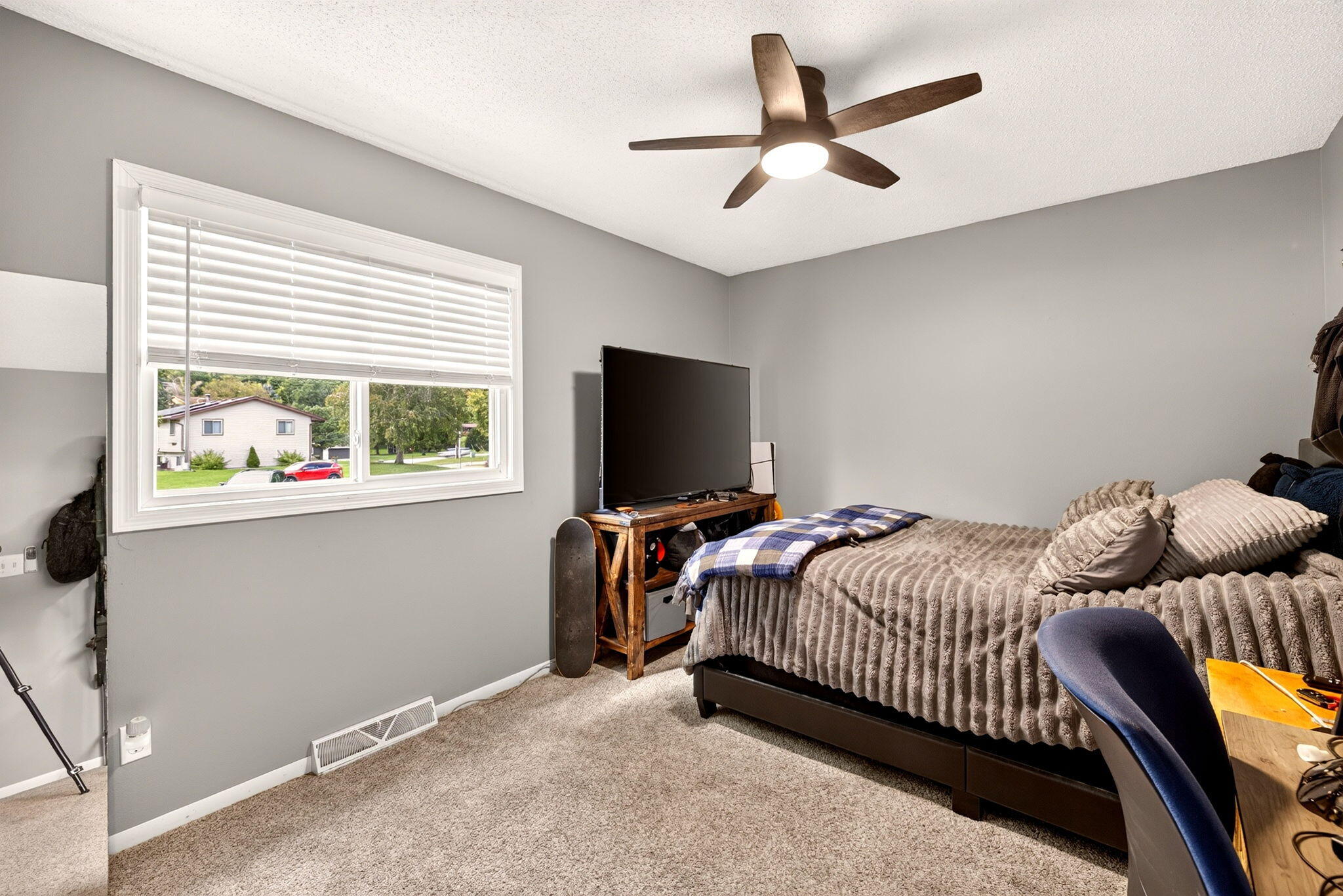 105 Fireside Pl