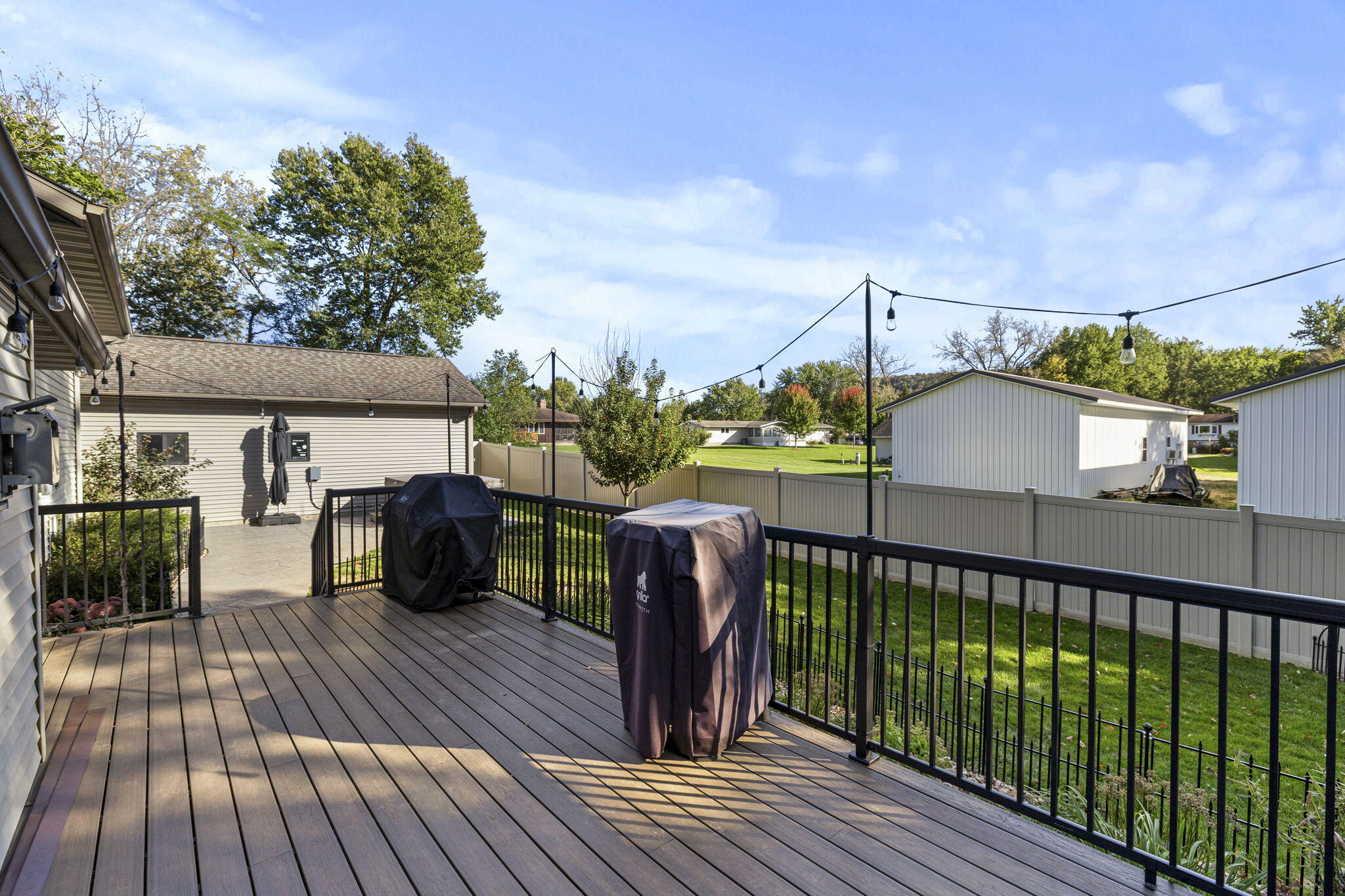 1395 Claudia Ave