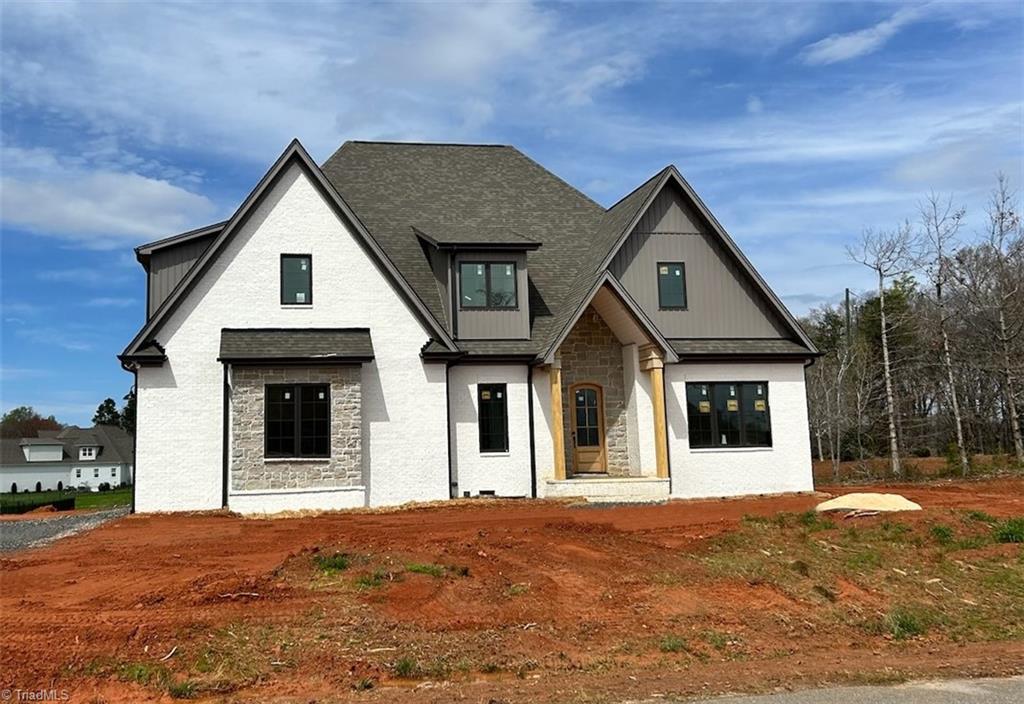 3200 Pasture View Drive