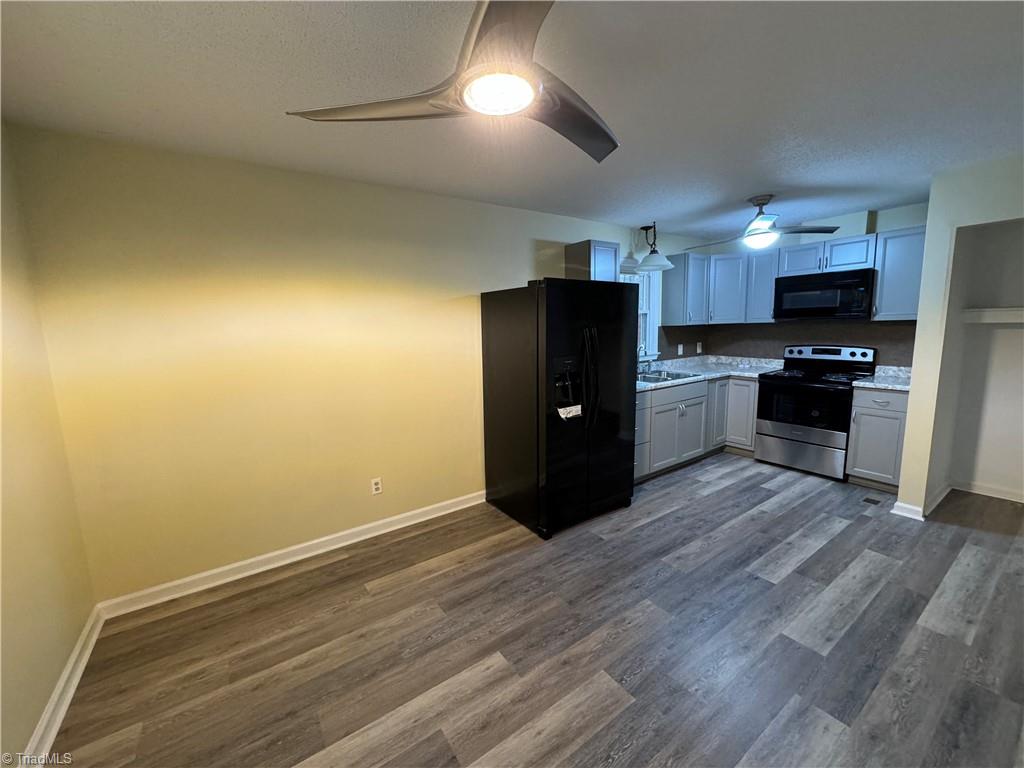 5006 Woodsboro Lane