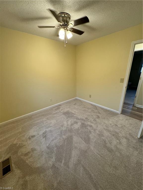 5006 Woodsboro Lane