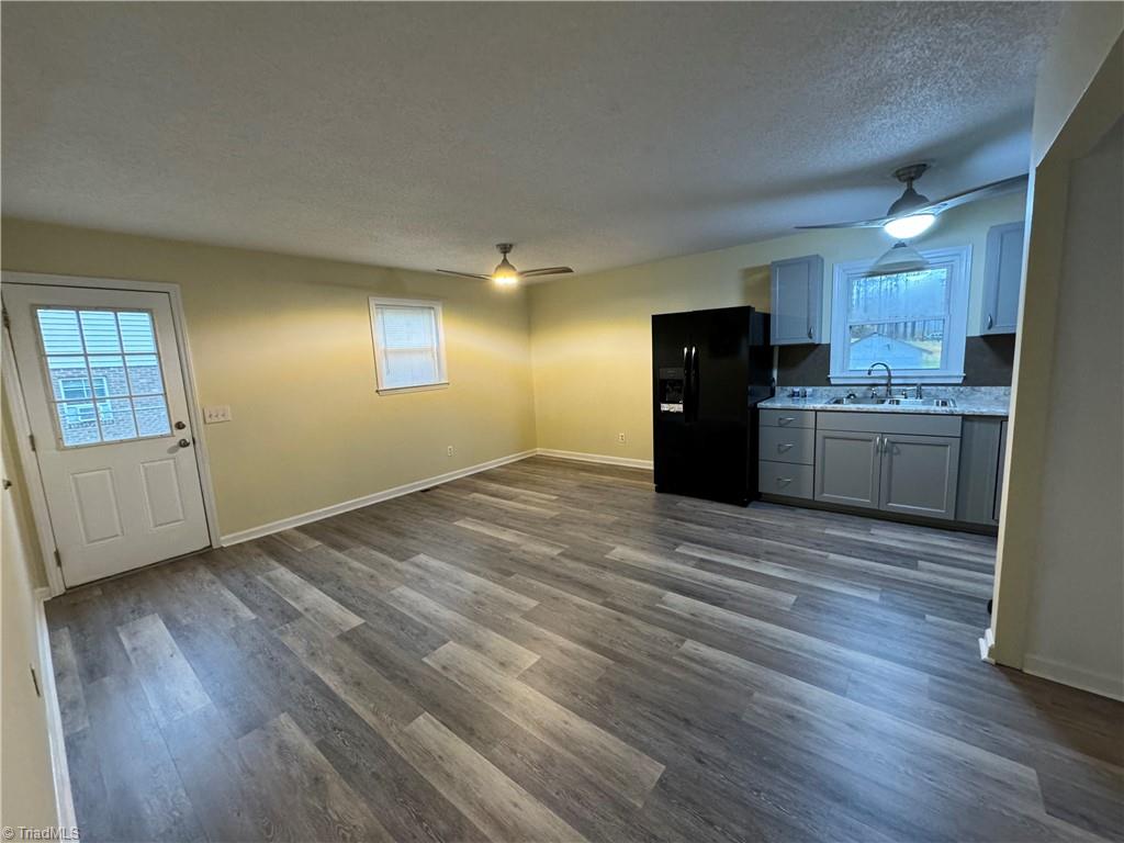5006 Woodsboro Lane