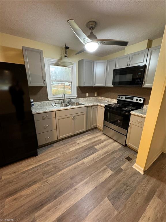 5006 Woodsboro Lane