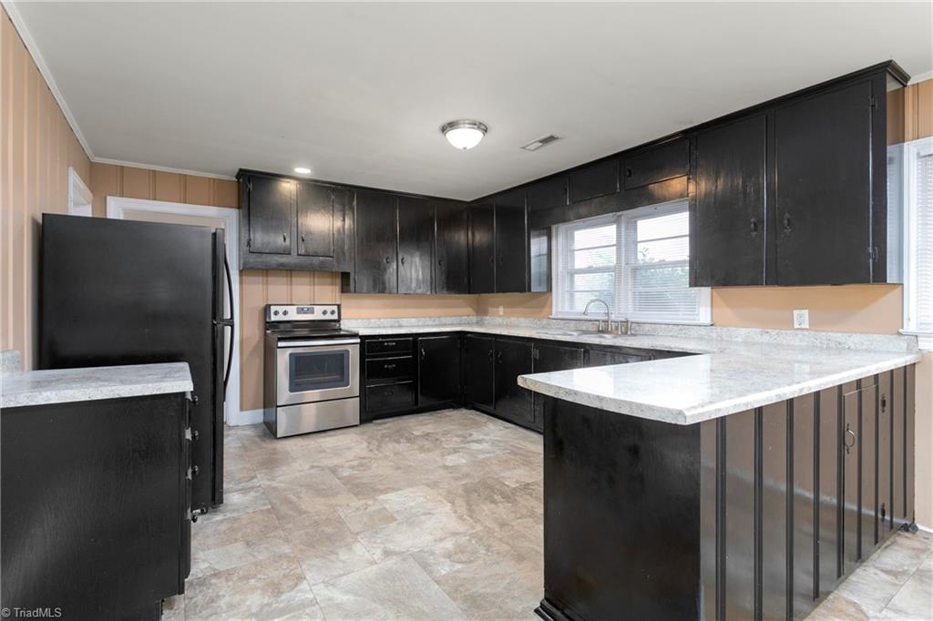 3414 Baxter Road