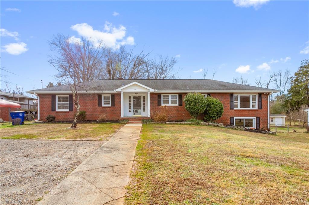 3414 Baxter Road