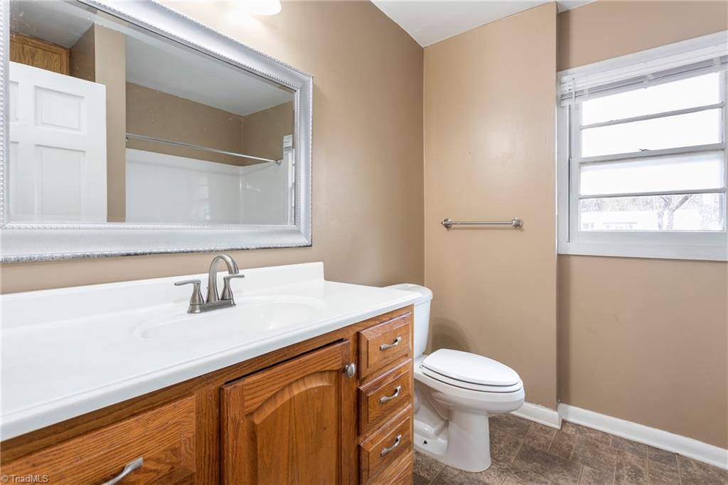 3414 Baxter Road