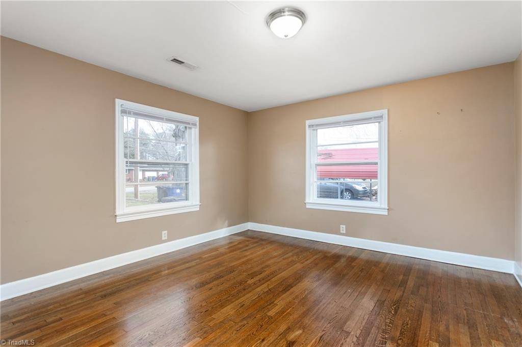 3414 Baxter Road