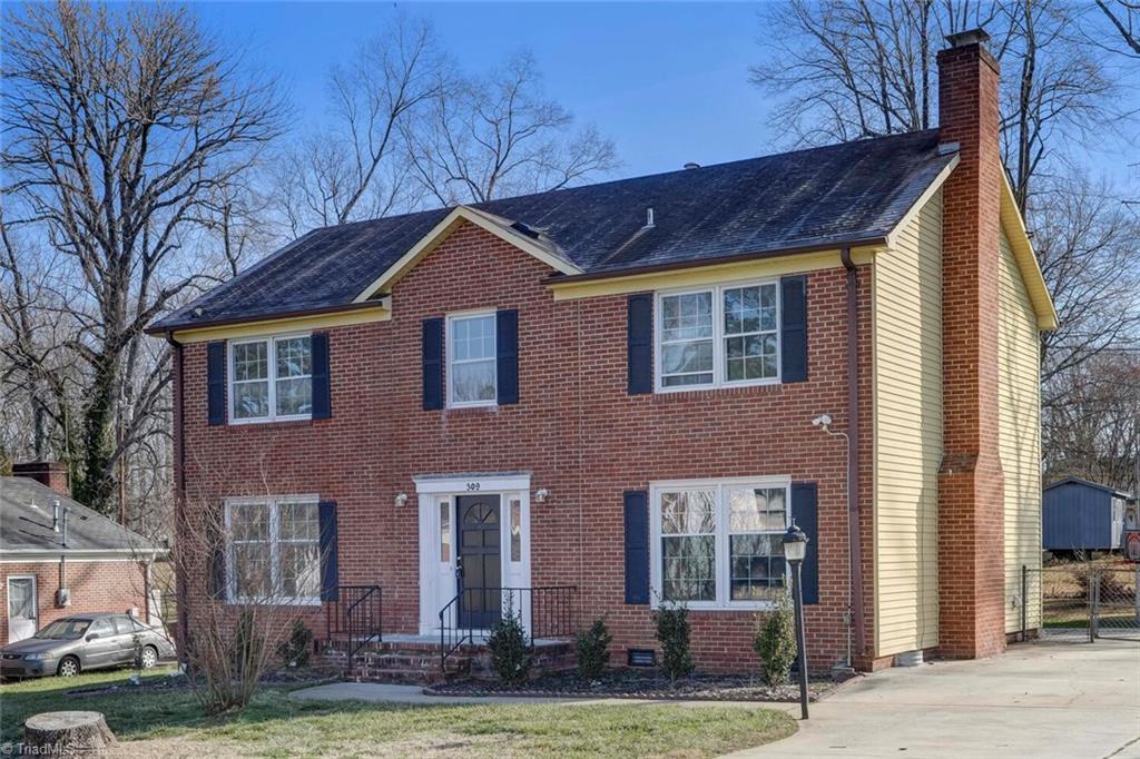 309 W Montcastle Drive