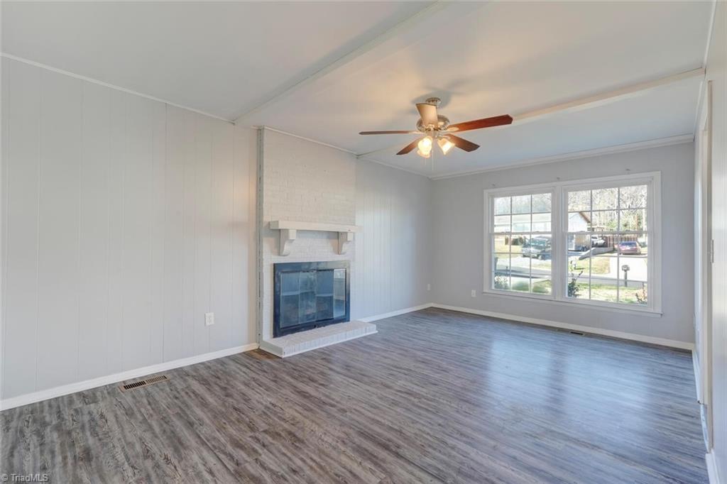 309 W Montcastle Drive