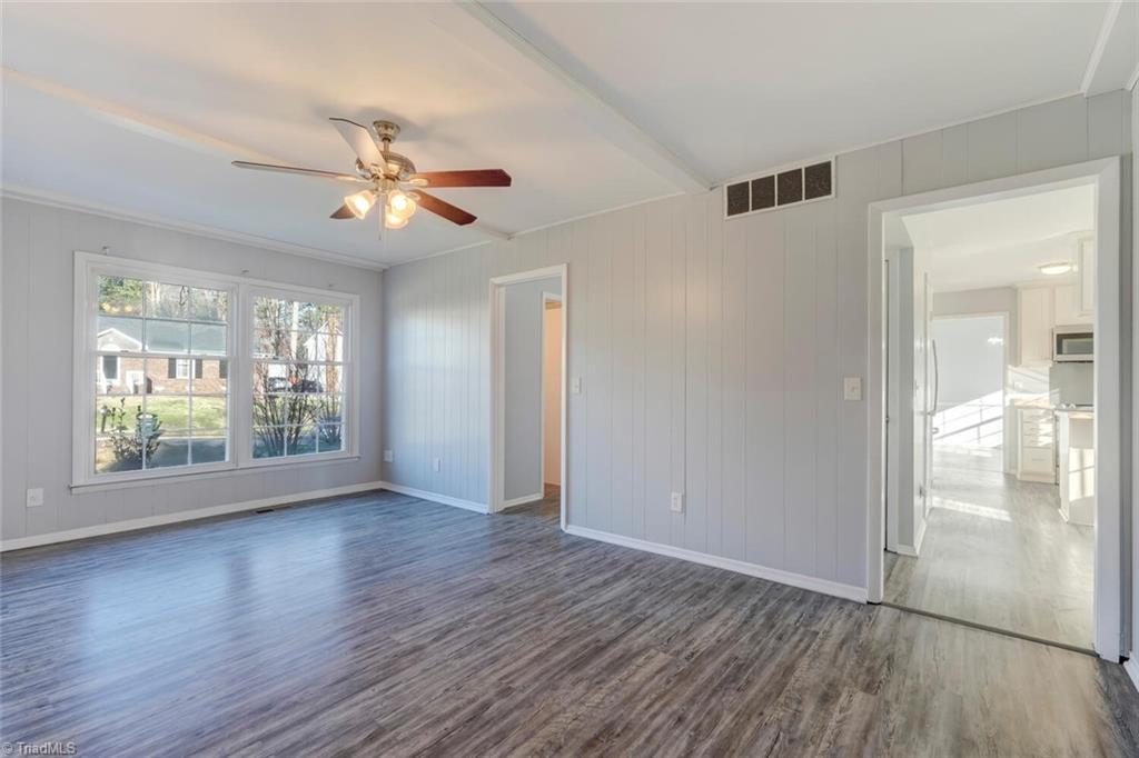 309 W Montcastle Drive