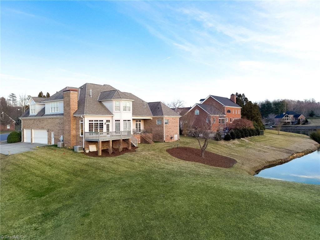 2827 Brennen Lane