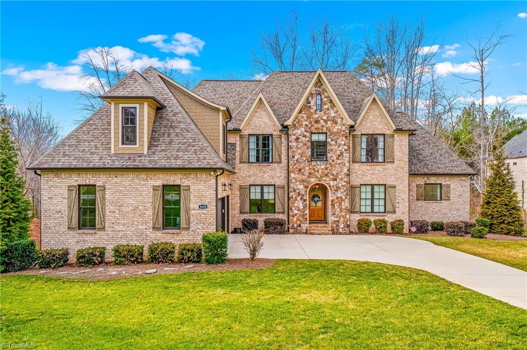 5698 Snow Hill Drive