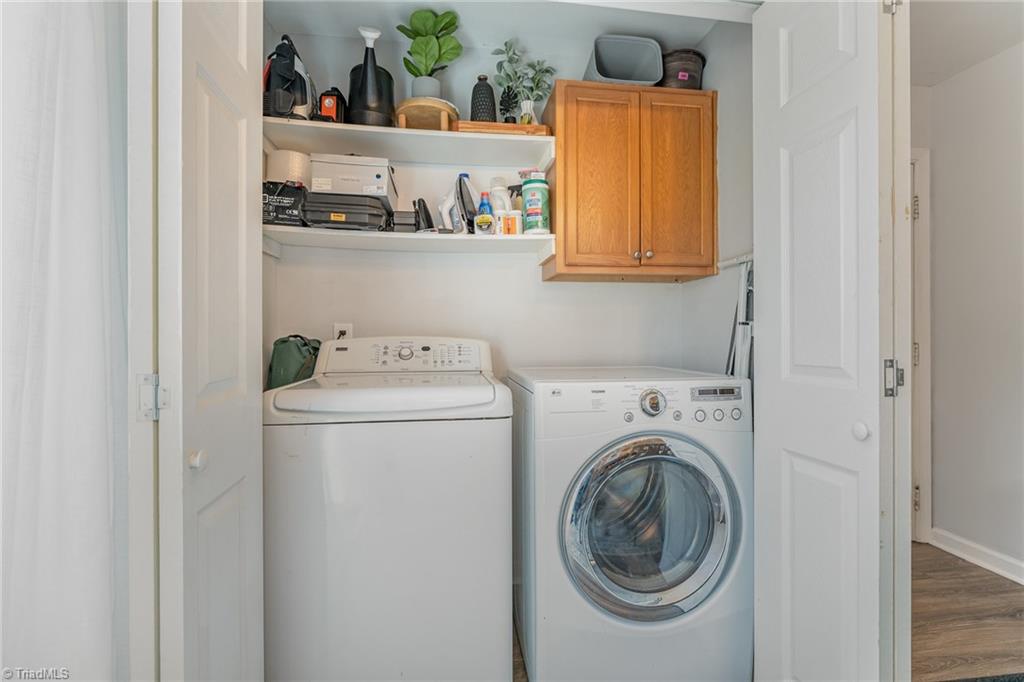 3624 Lakeshore Drive