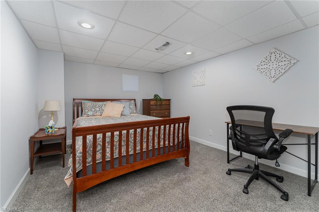 3624 Lakeshore Drive