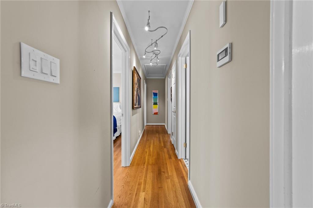 2801 Northampton Drive
