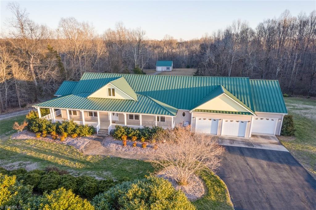 2035 Allen Jarrett Drive